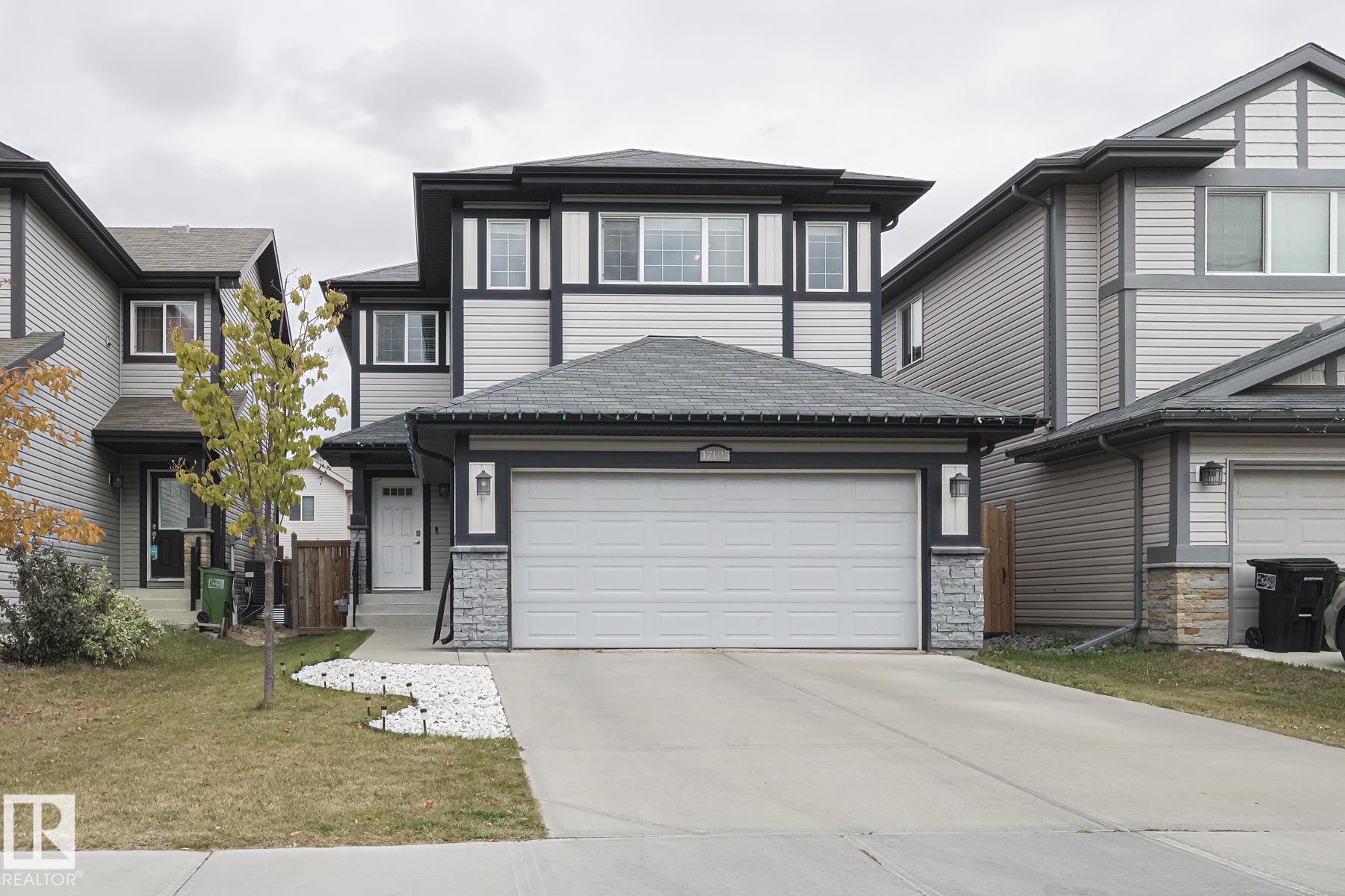 47 St Nw Unit 17135 St, Edmonton, AB T5Y 3P4