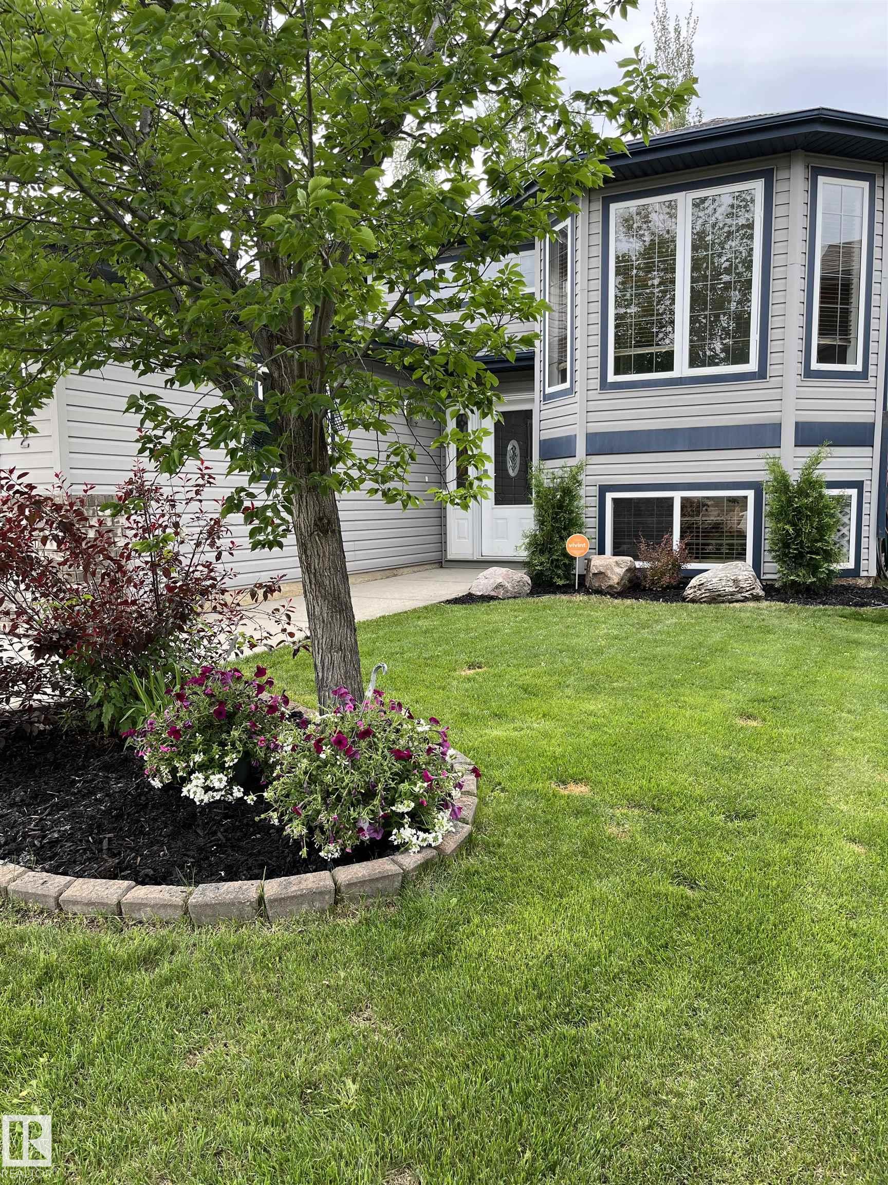 2 Wakefield Pl, Leduc, AB T9E 8E7