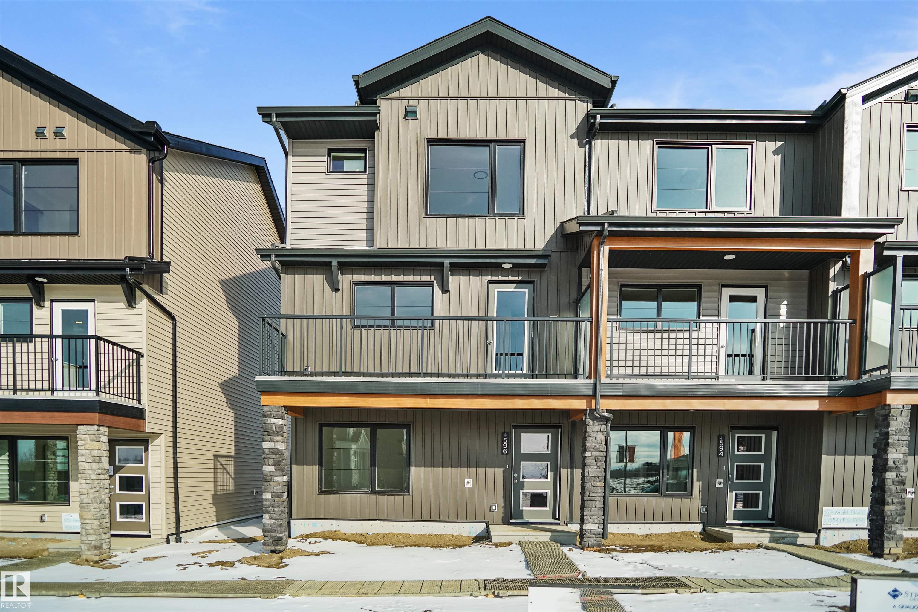 4157 Kinglet Dr NW, Edmonton, AB T5S 0S9