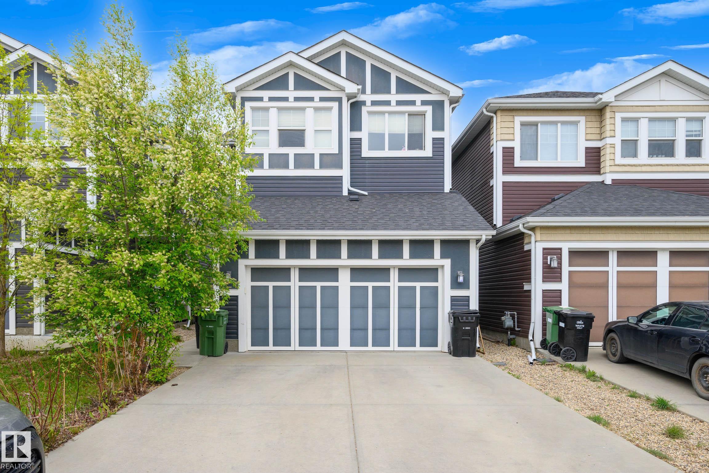 424 Simpkins Li Link, Leduc, AB T9E 1B3