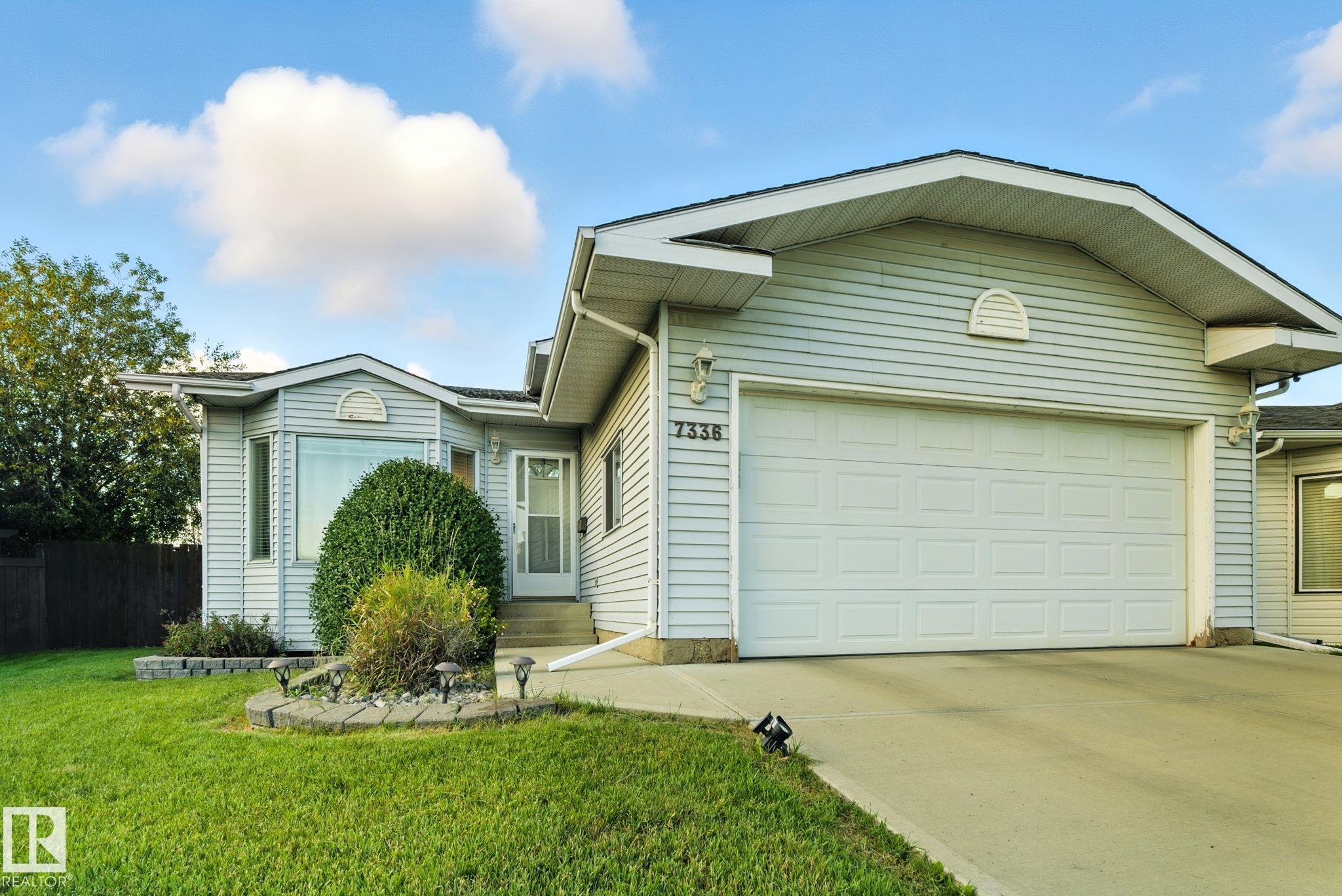 152 Av Nw Unit 7336 Ave #c, Edmonton, AB T5C 3M8