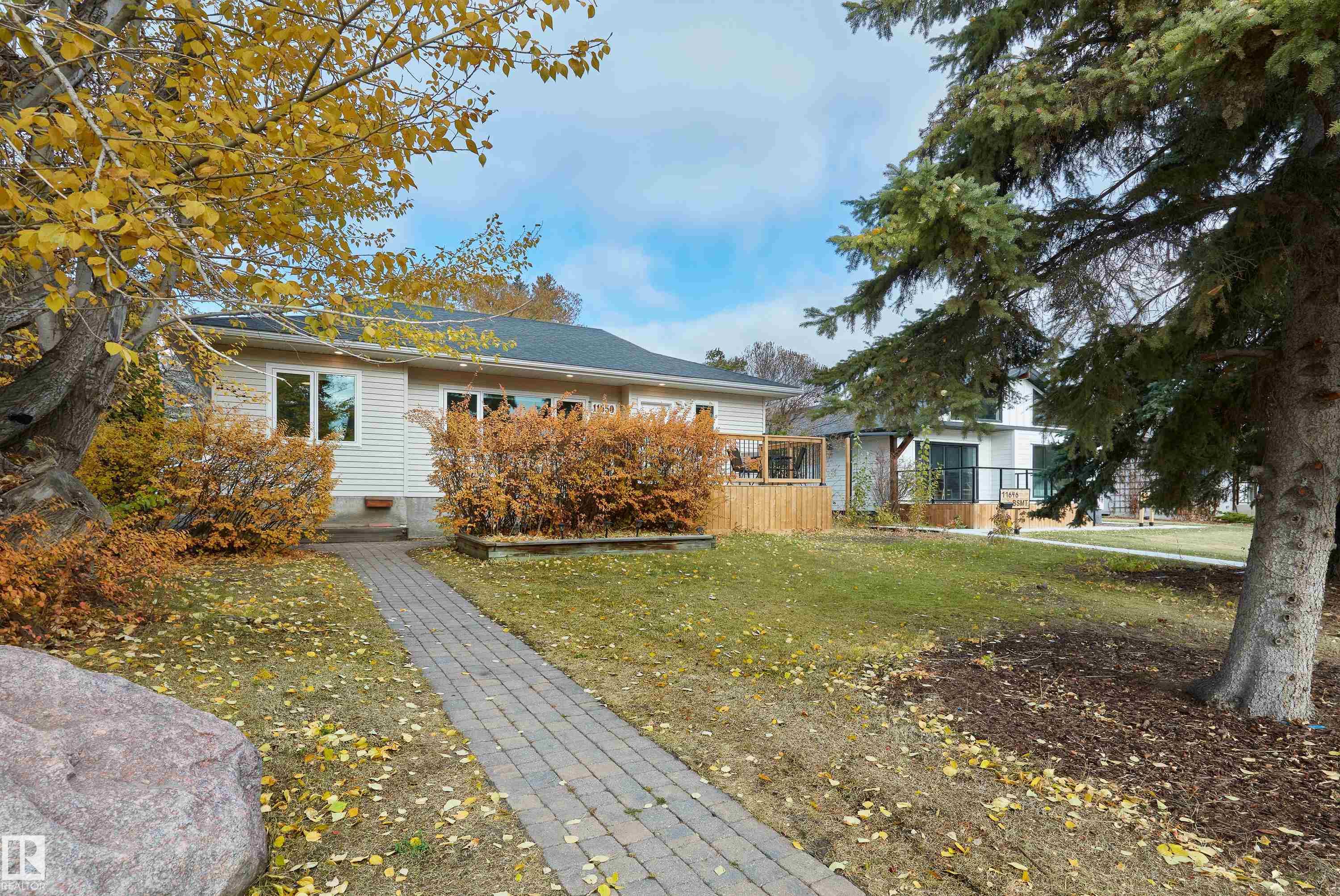 72 Av Nw Unit 11650 Ave, Edmonton, AB T5G 0C1