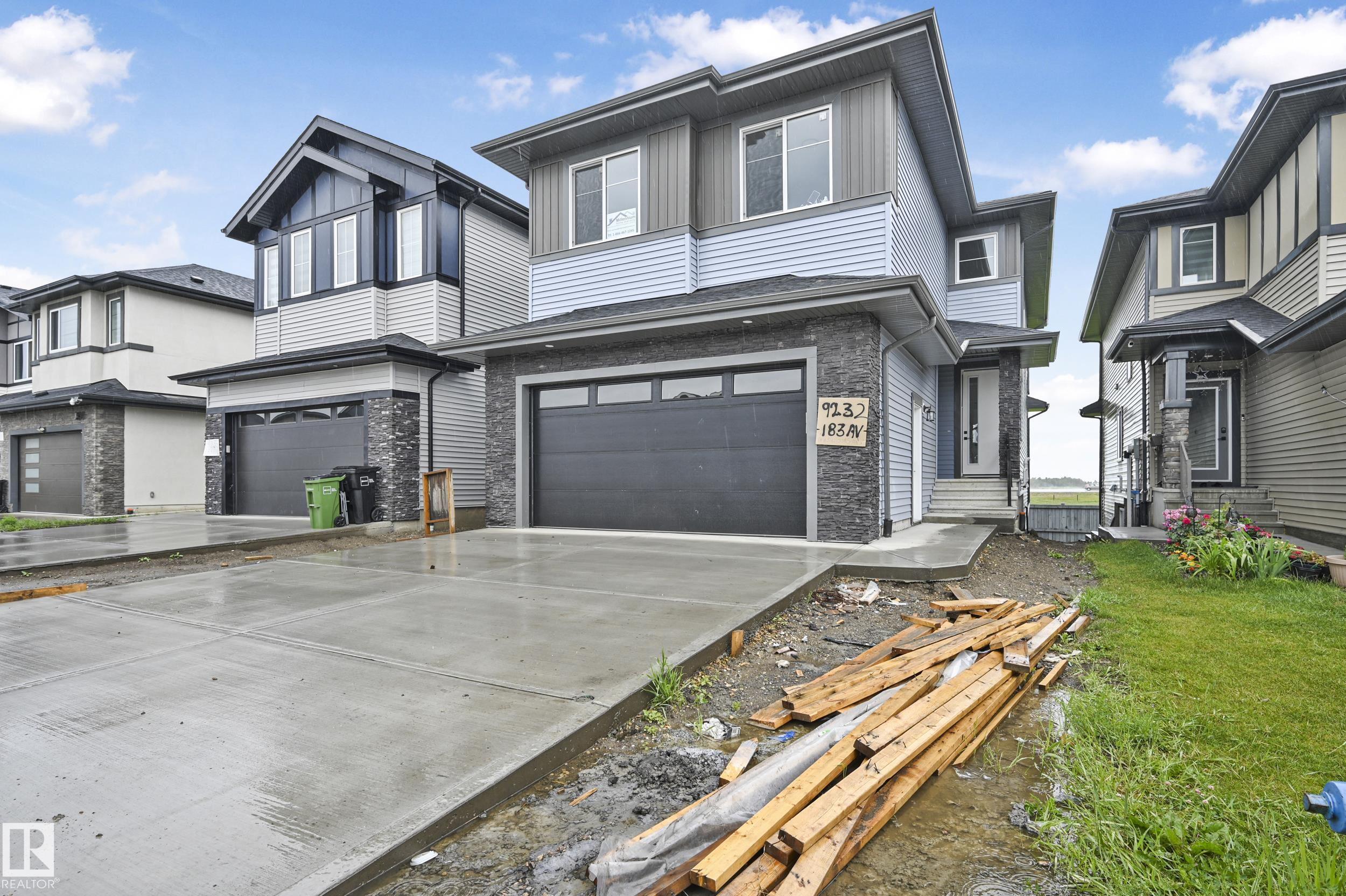 183 Av Nw Unit 9232 Ave, Edmonton, AB T5Z 0S6
