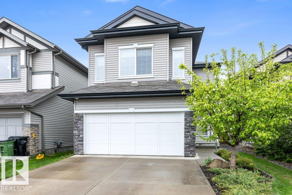 122 St Nw Unit 16742 St #a, Edmonton, AB T5X 0G3