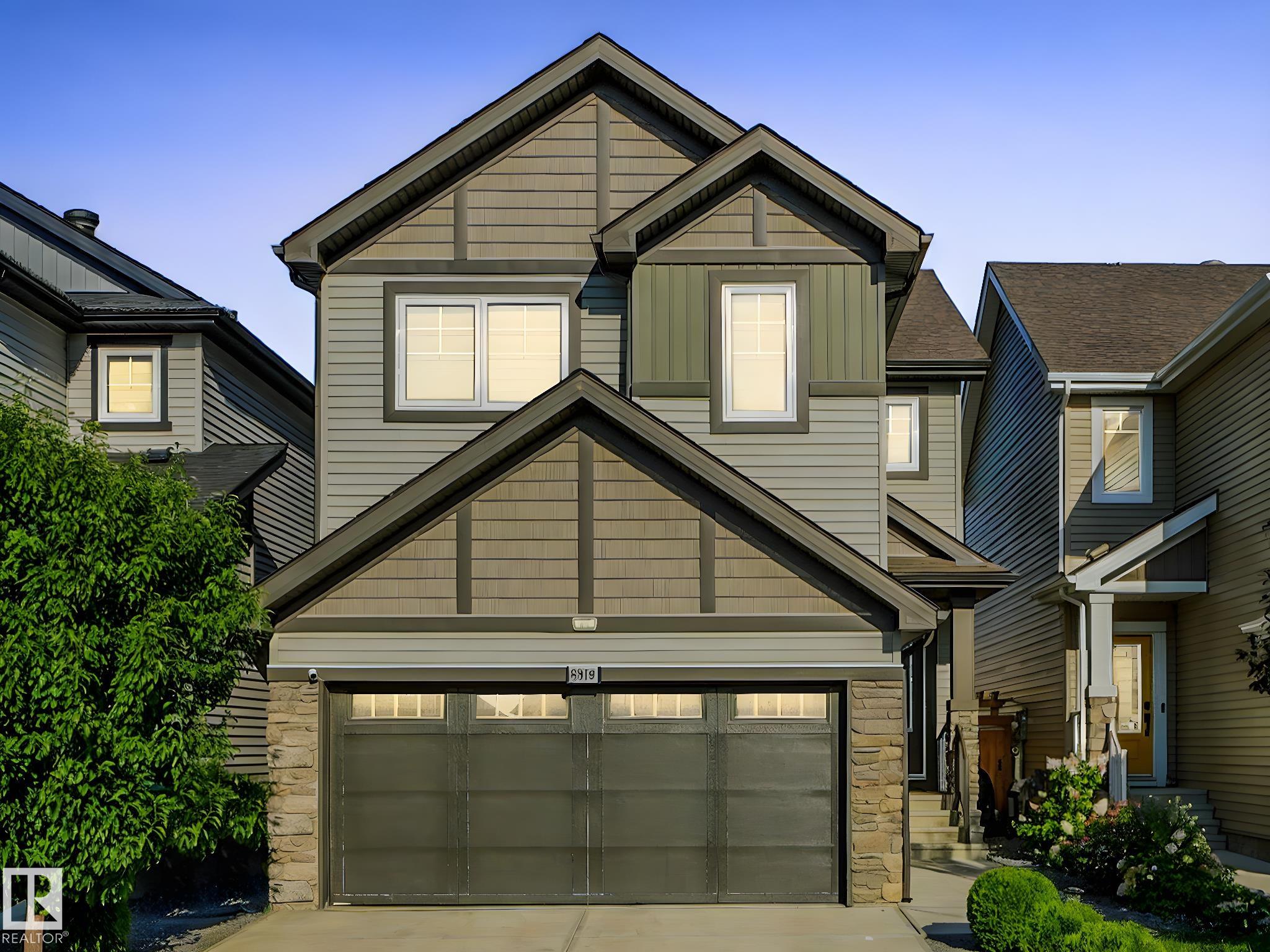 223 St Nw Unit 9919 St, Edmonton, AB T5T 7L7