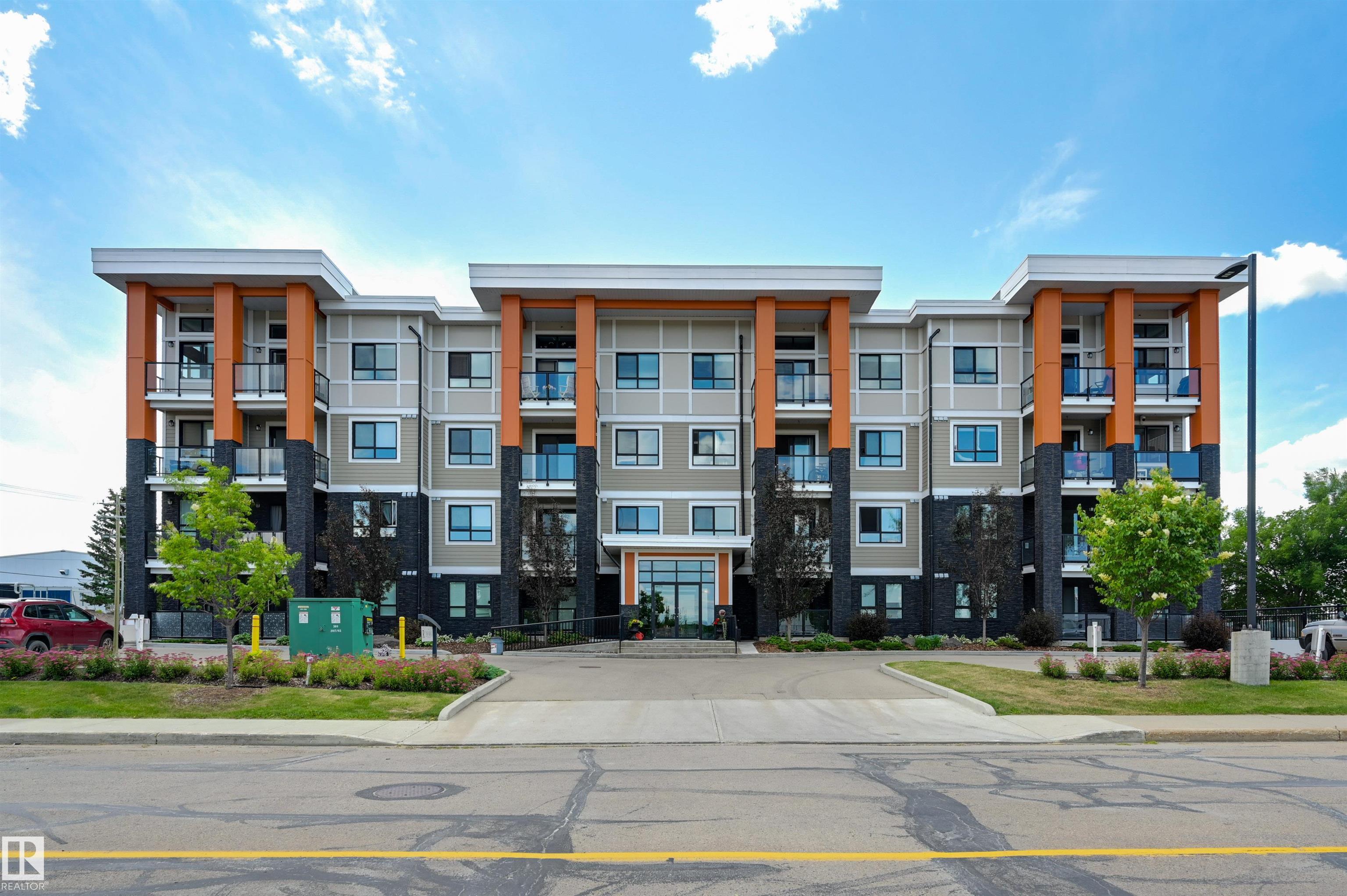 17 Columbia Avenue West #205, Devon, AB T9G 1Y7