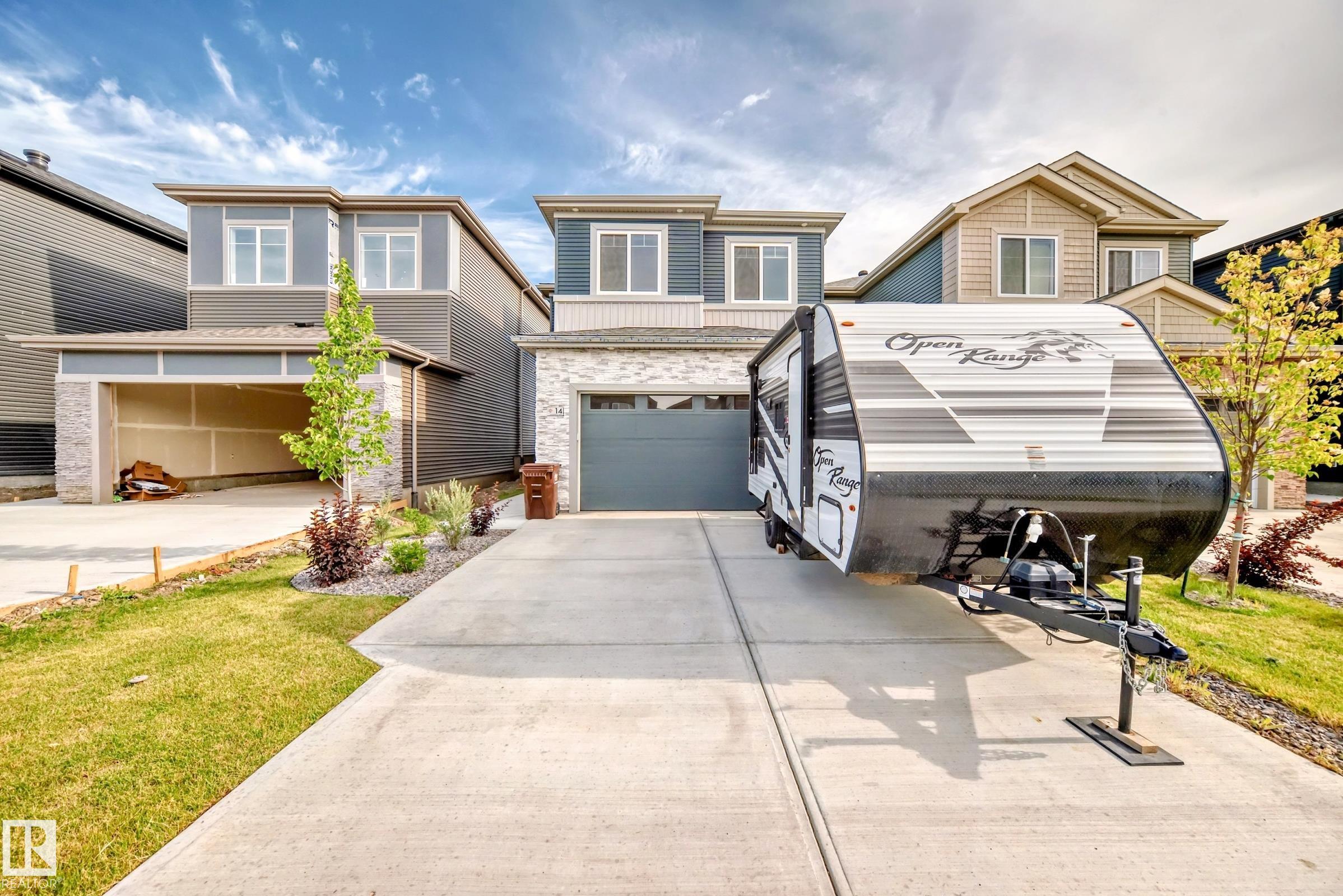 14 Edgefield Way, St. Albert, AB T8N 8A1