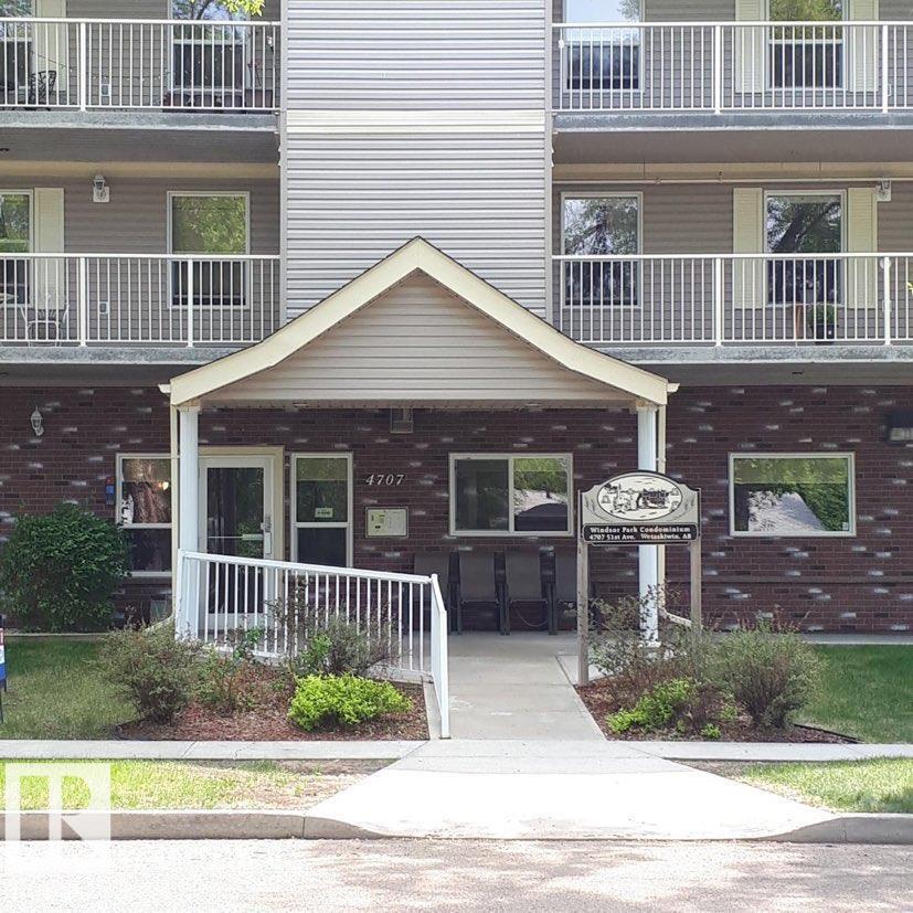 4707 51 Avenue #unit 302, Wetaskiwin, AB T9A 0T6