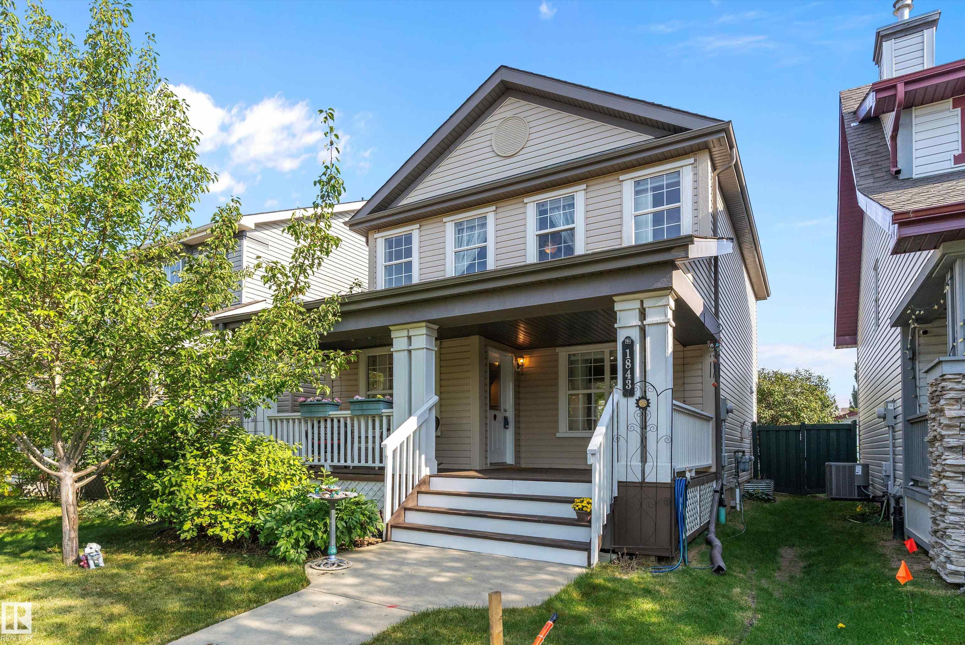 122 St Sw Unit 1843 St, Edmonton, AB T8N 1S3