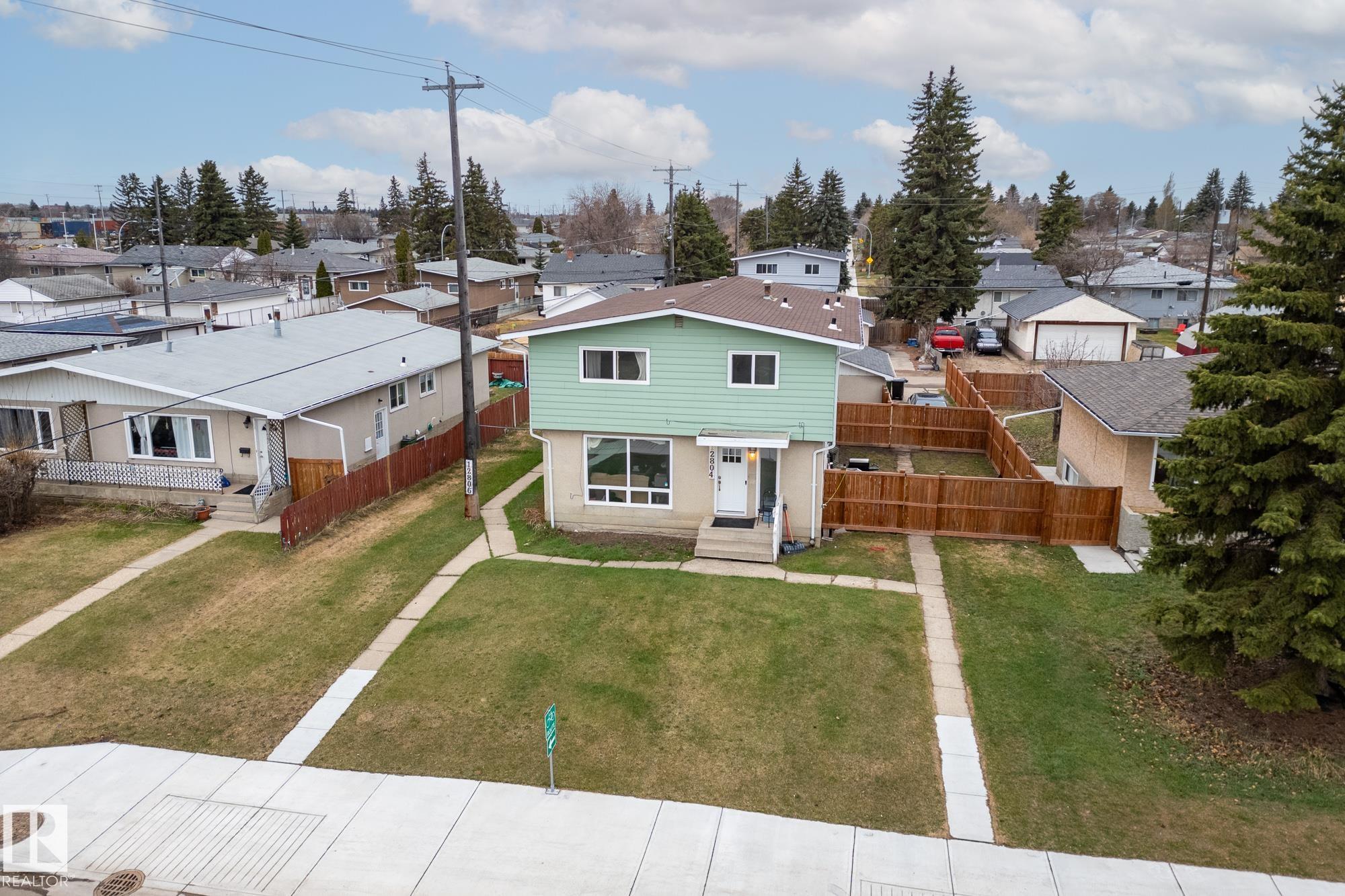 12804 12806 91 St NW, Edmonton, AB T5E 3P3