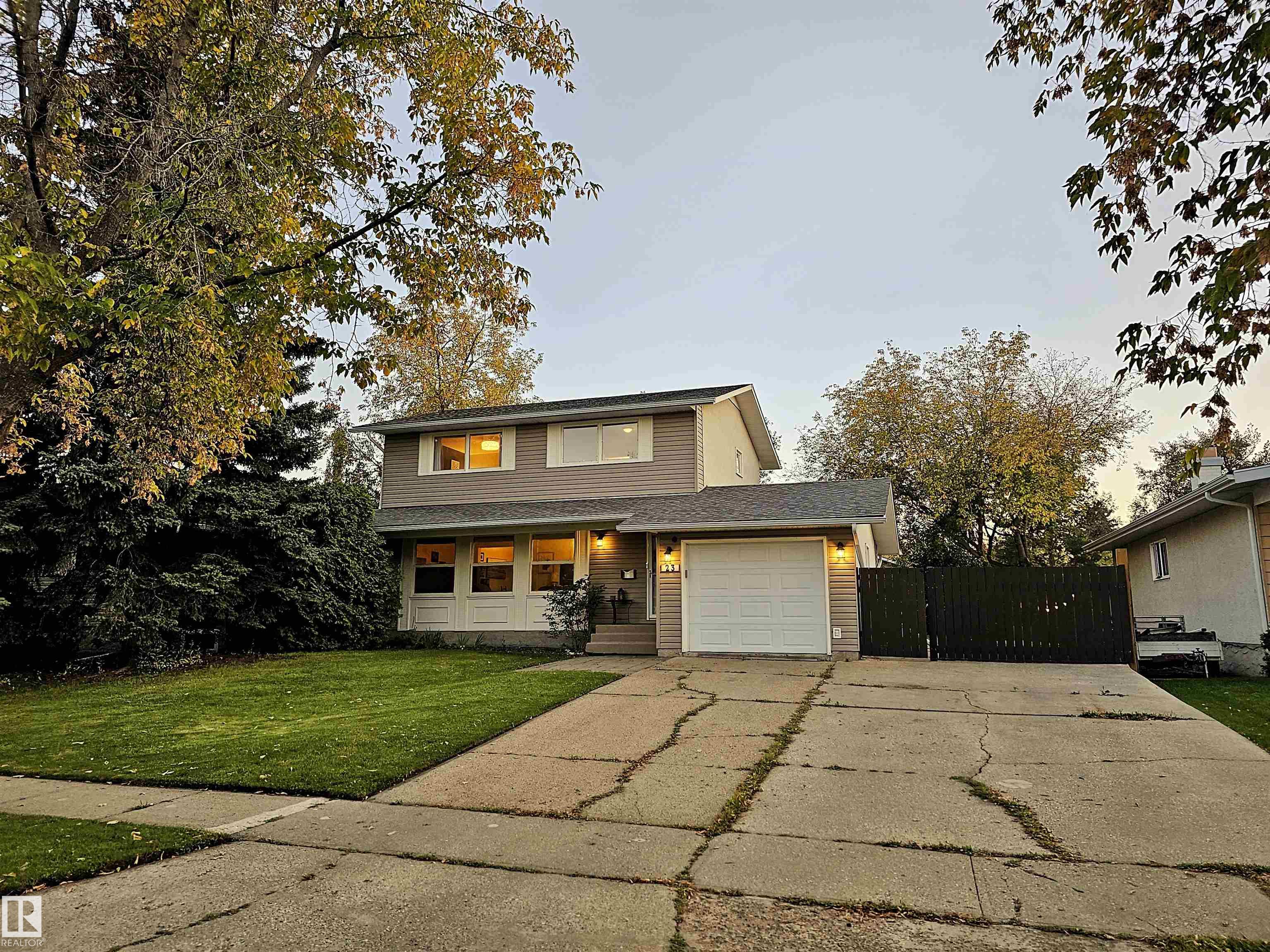 23 Alcott Cr Cres, St. Albert, AB T8N 2H7