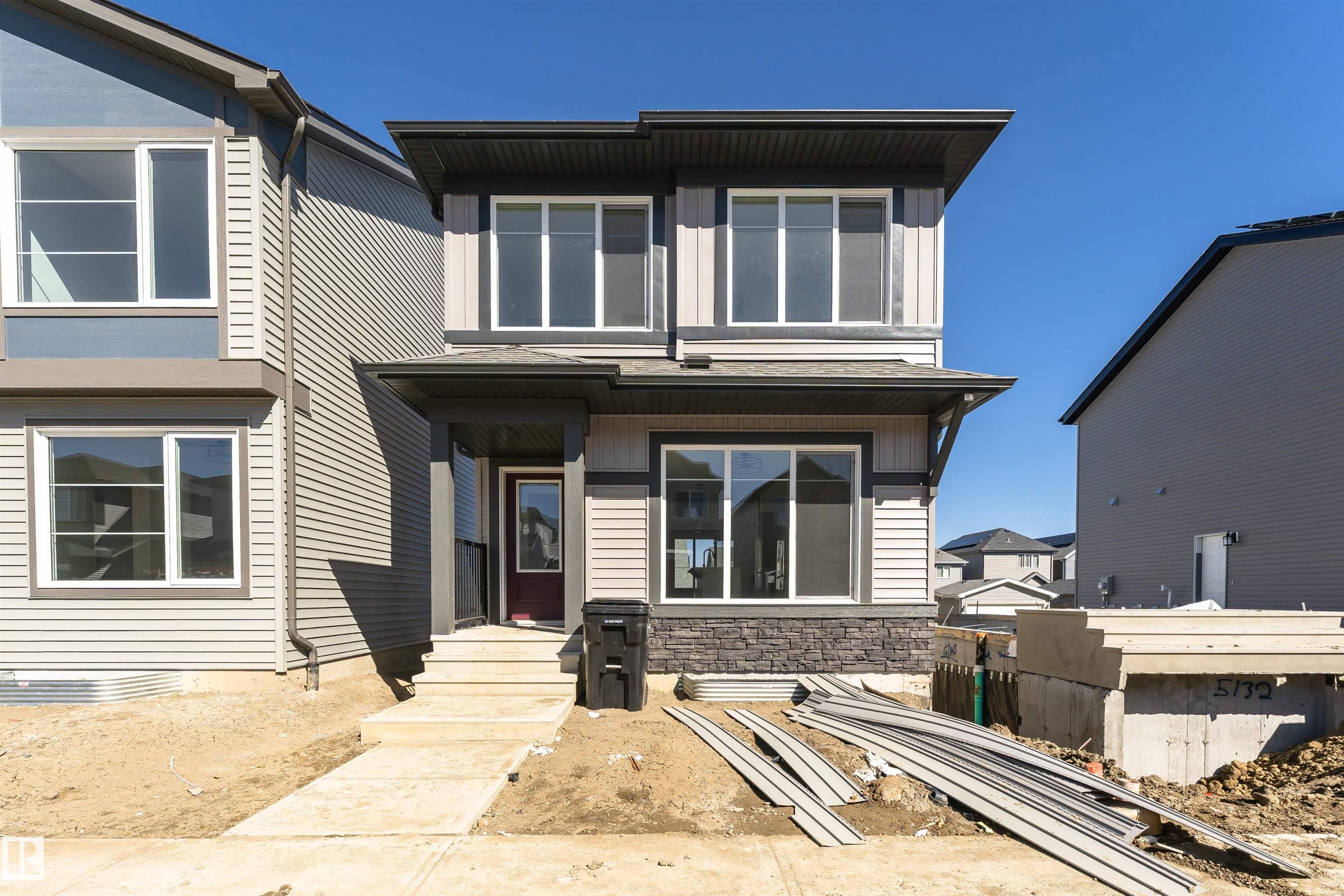5134 Kinney Way SW, Edmonton, AB T6W 1A8