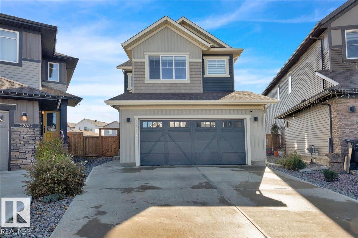 94 Av Nw Unit 22331 Ave, Edmonton, AB T5T 7J9