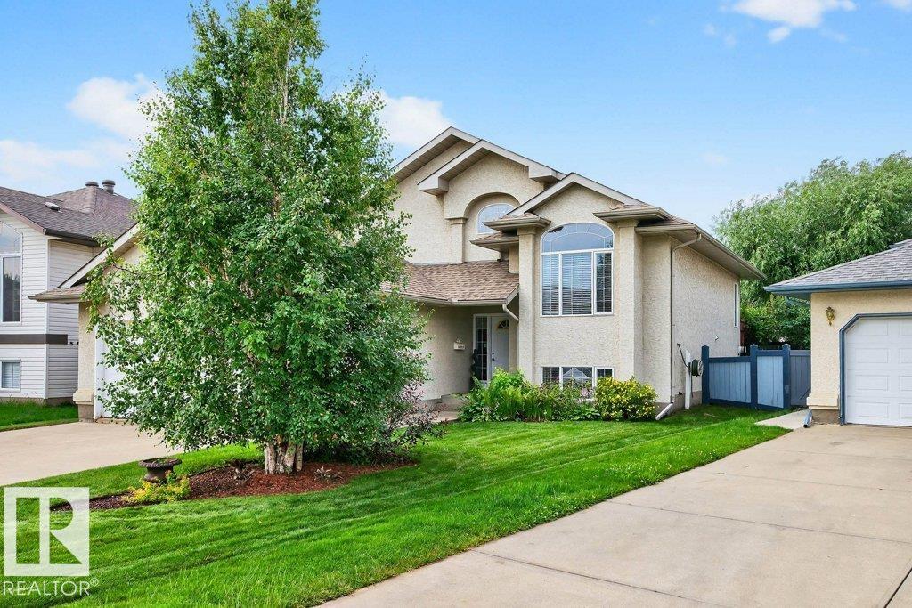 42 St Nw Unit 3812 St, Edmonton, AB T6L 6Z6