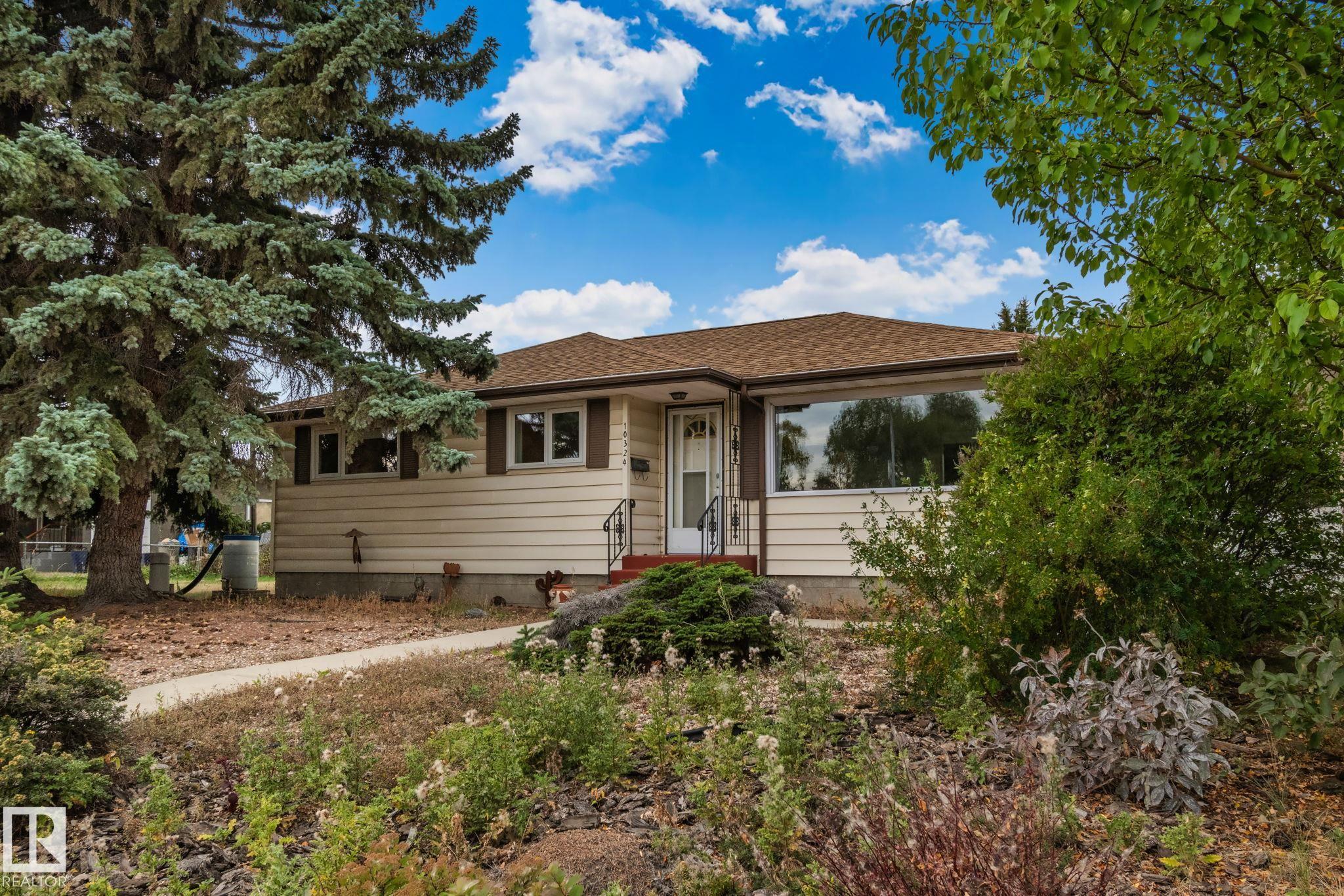 50 St Nw Unit 10324 St, Edmonton, AB T6A 2C4