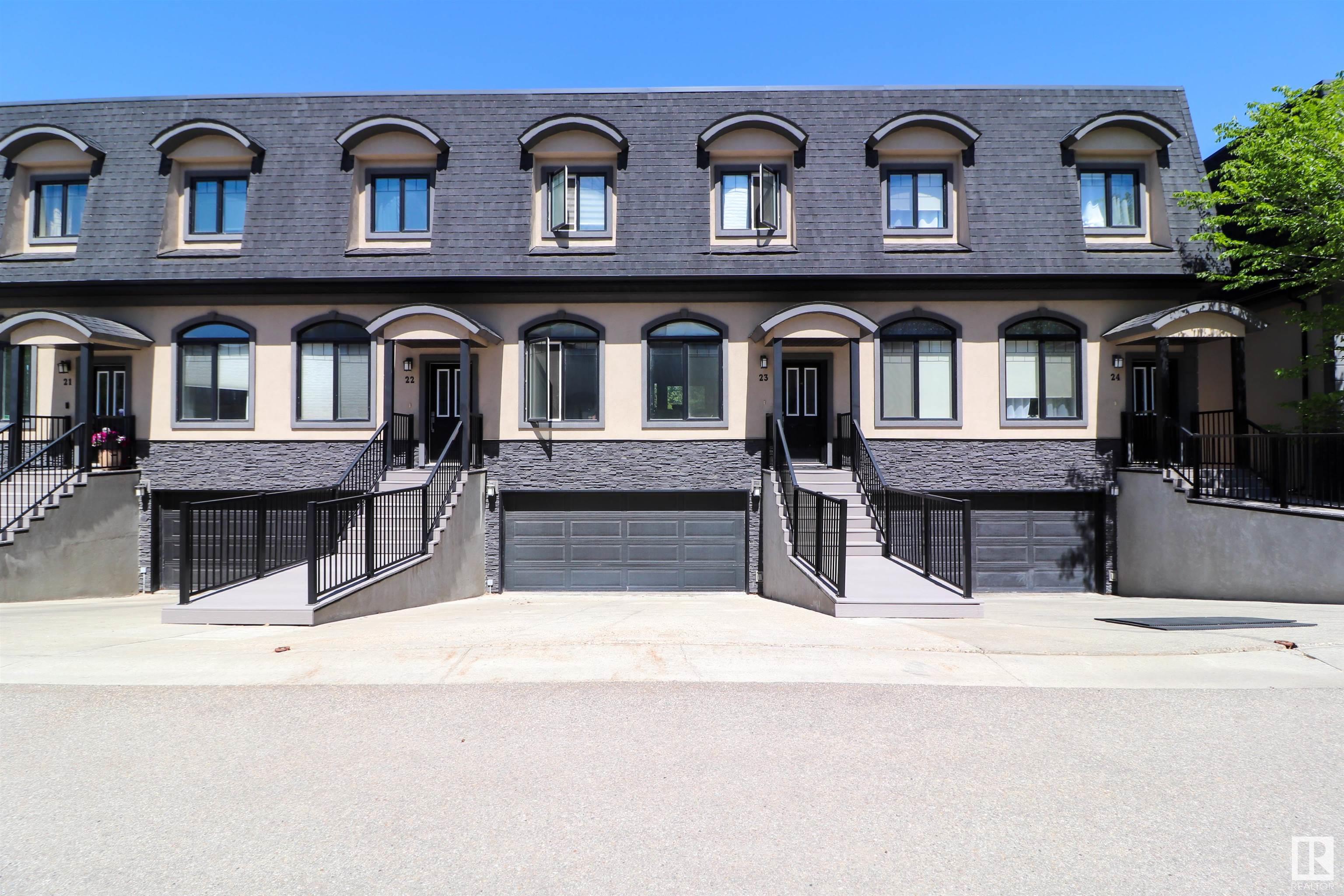 5873 Mullen Place Northwest #23, Edmonton, AB T6R 0T5