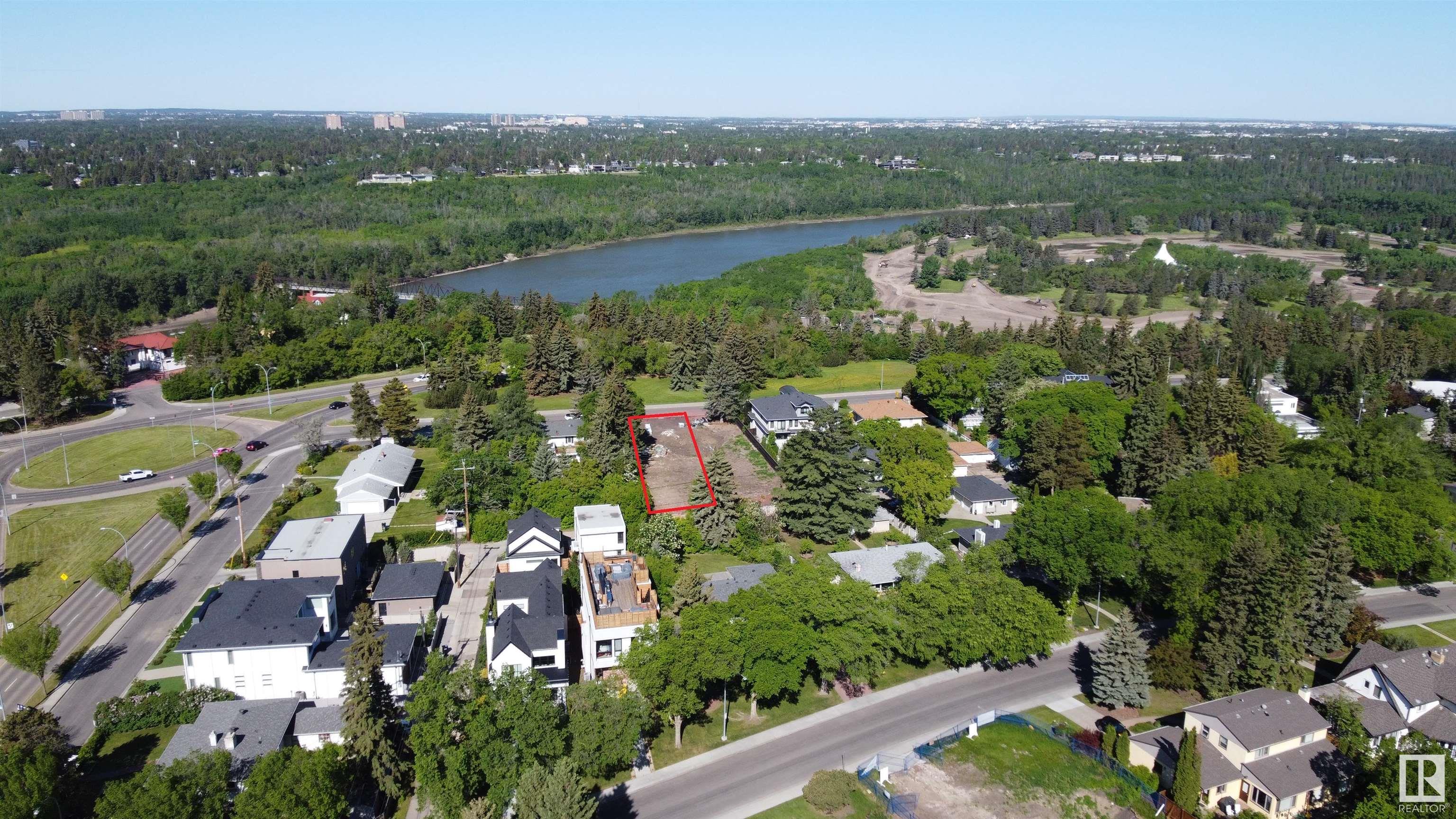 8715 Saskatchewan Dr NW, Edmonton, AB T6G 2A9