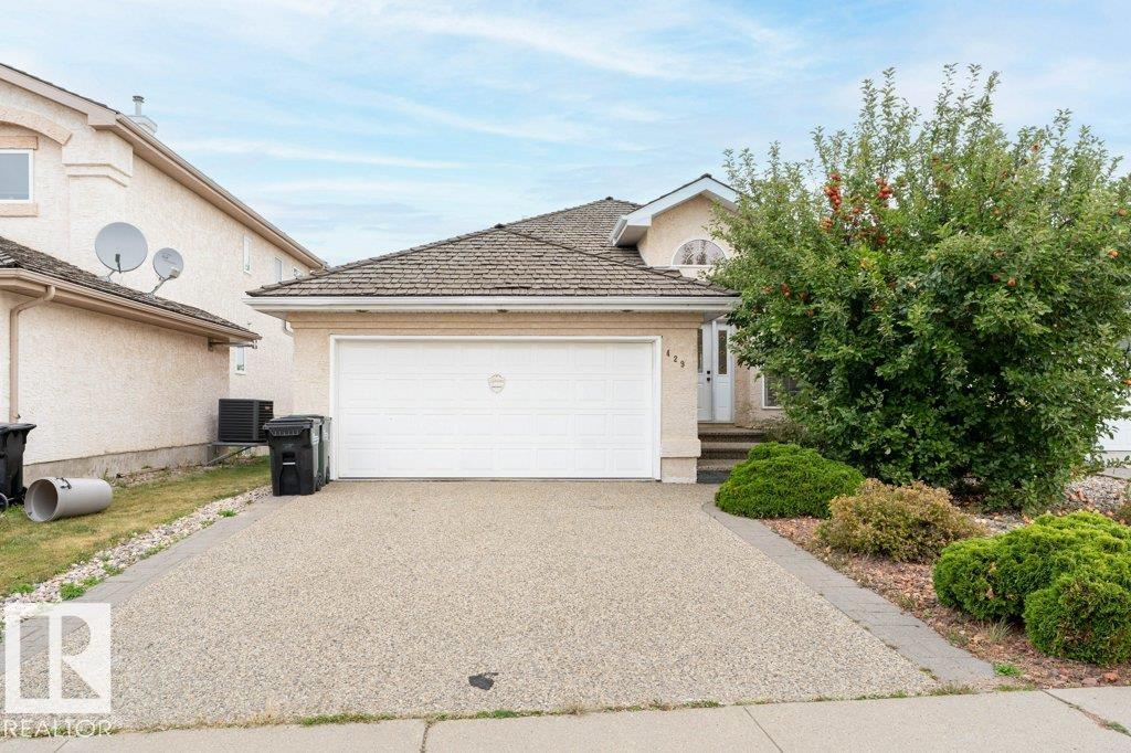 429 Norway Cres, Sherwood Park, AB T8A 5Z4