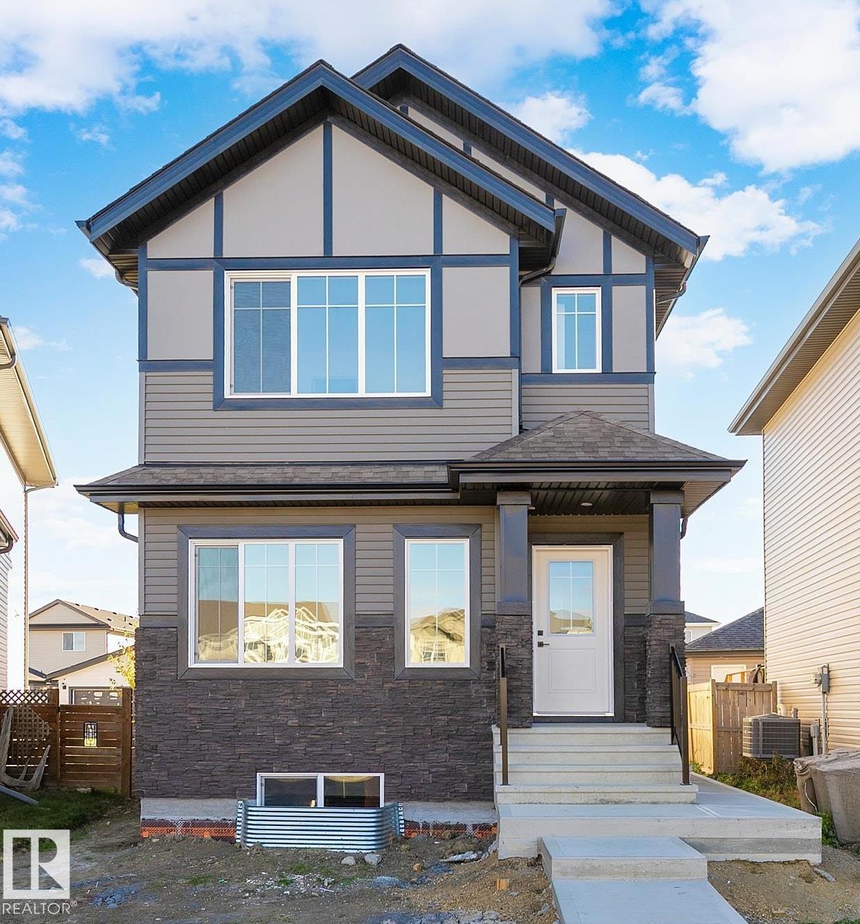 99 St Unit 10617 St, Morinville, AB T8R 2P1