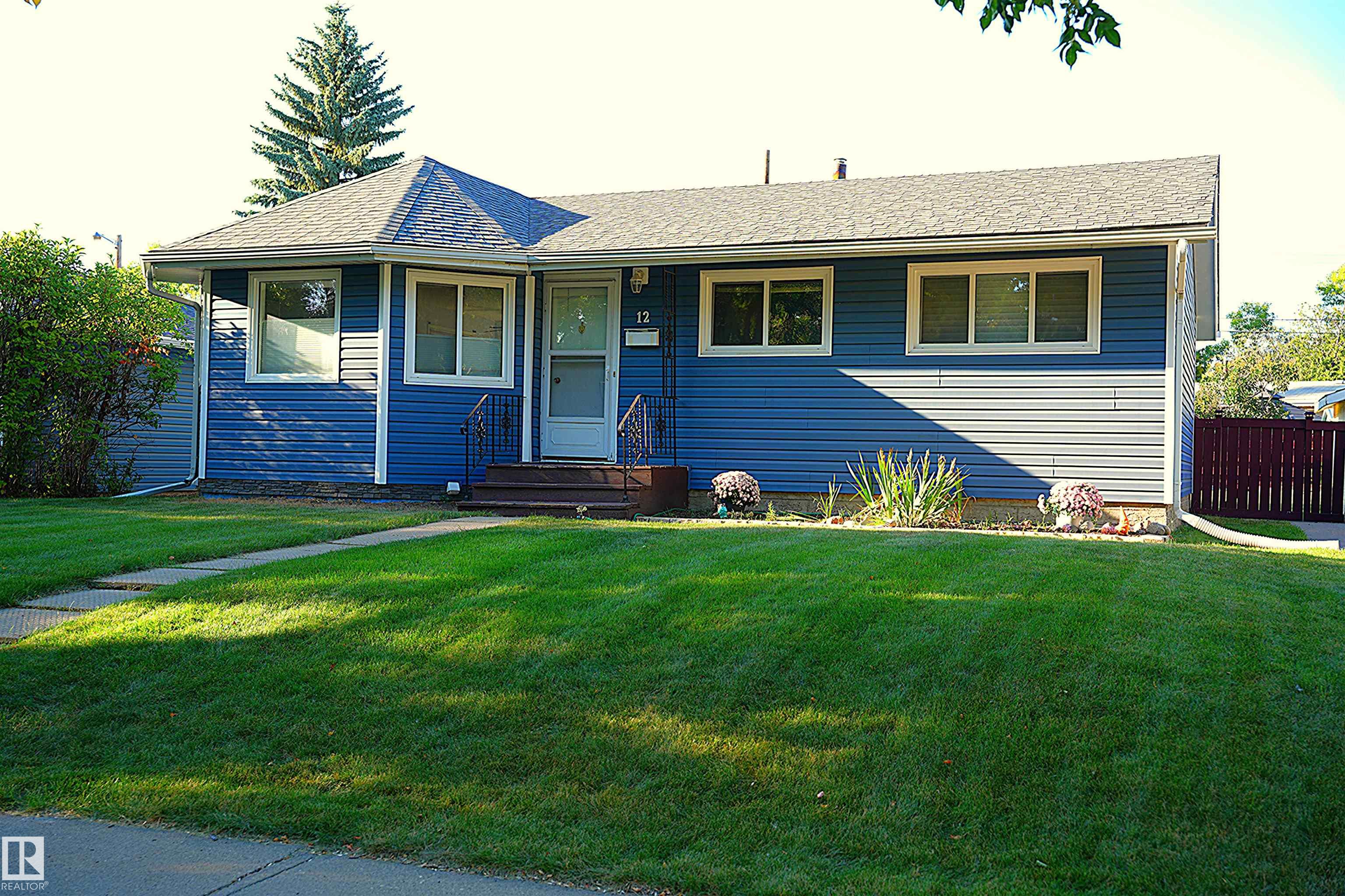 12 Granite Ave, St. Albert, AB T8N 0V4