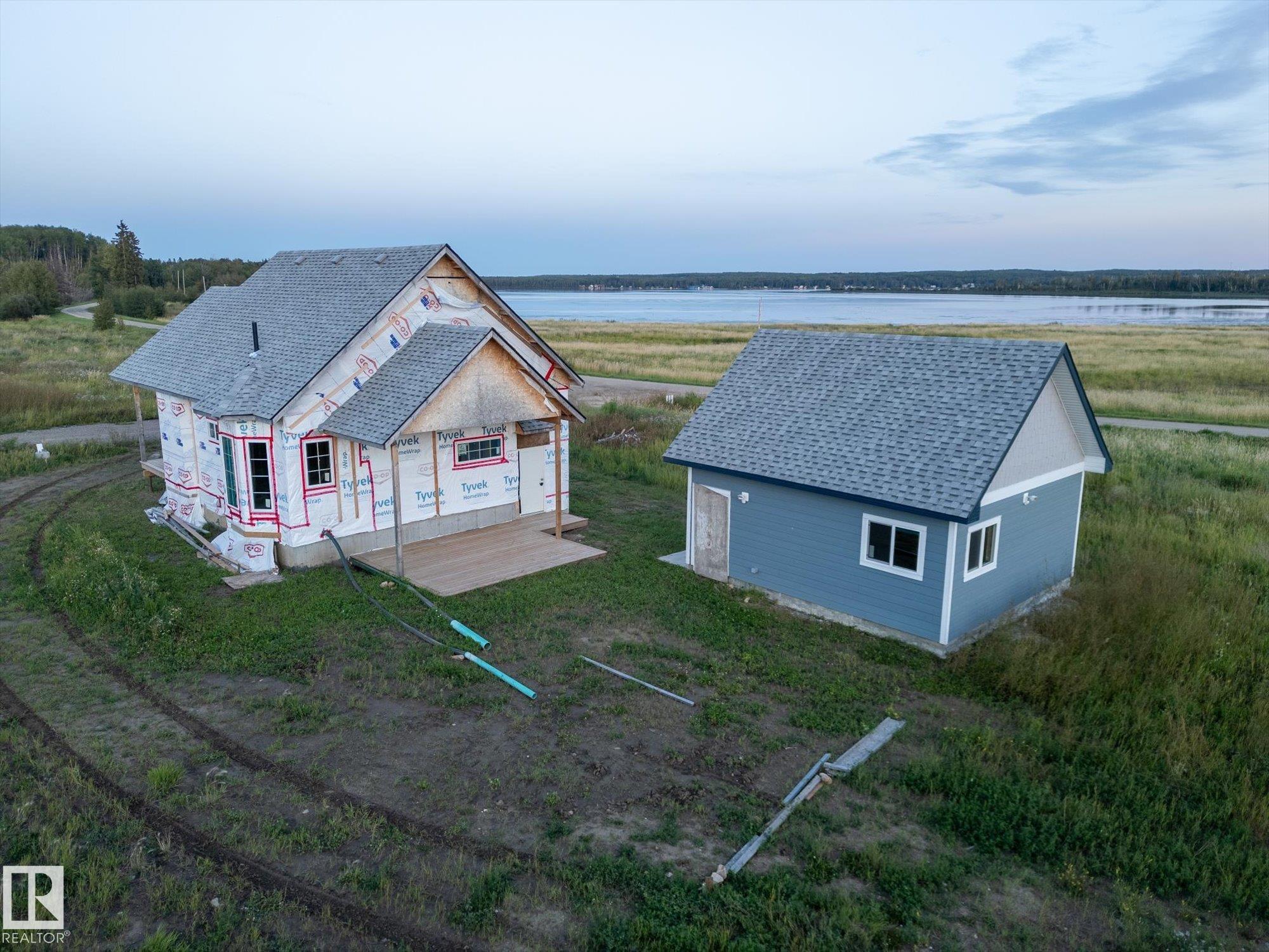 5323 Township 541a, Rural Lac Ste. Anne County, AB T0E 1H0