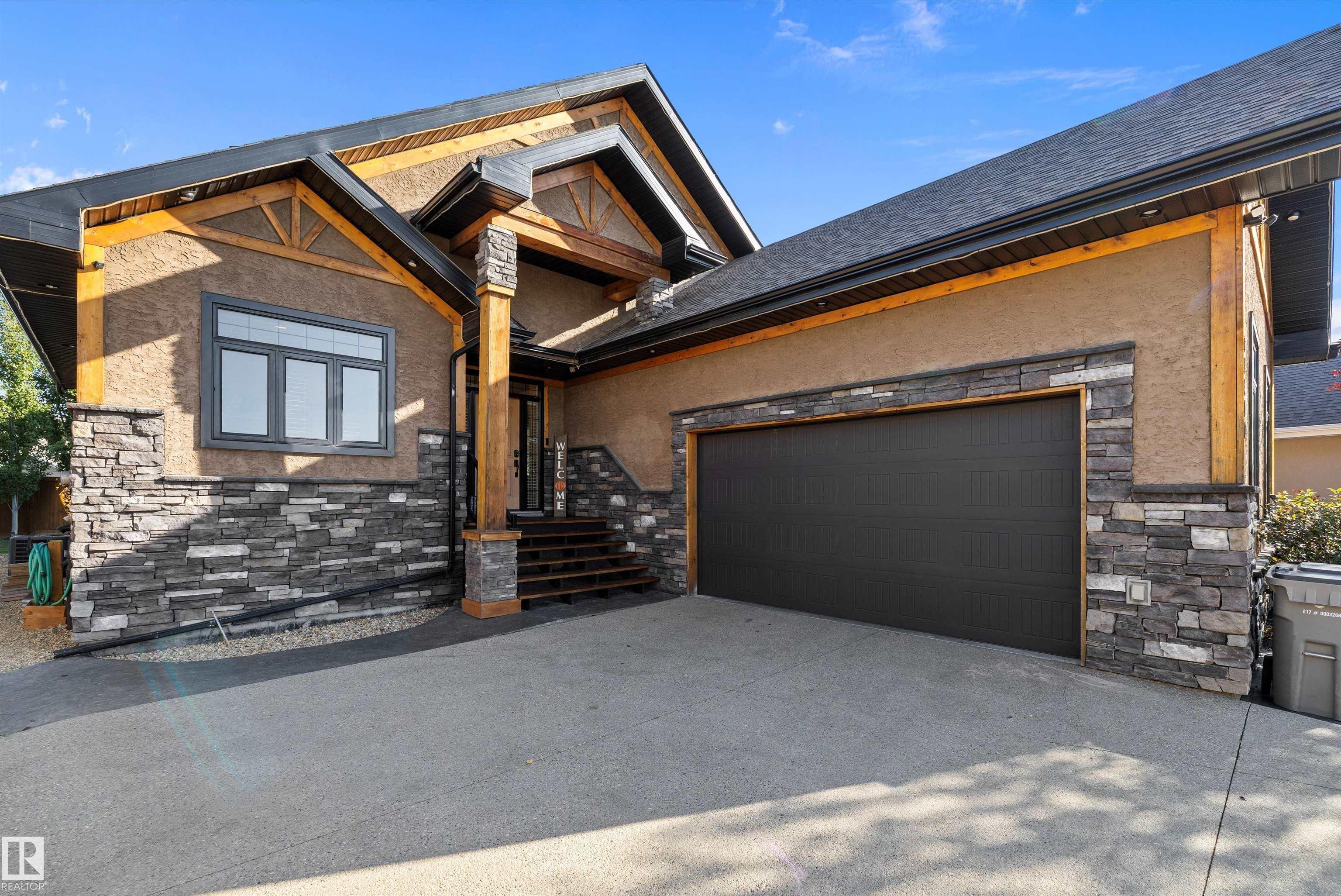 98 St Unit 10409 St, Morinville, AB T8R 0B7