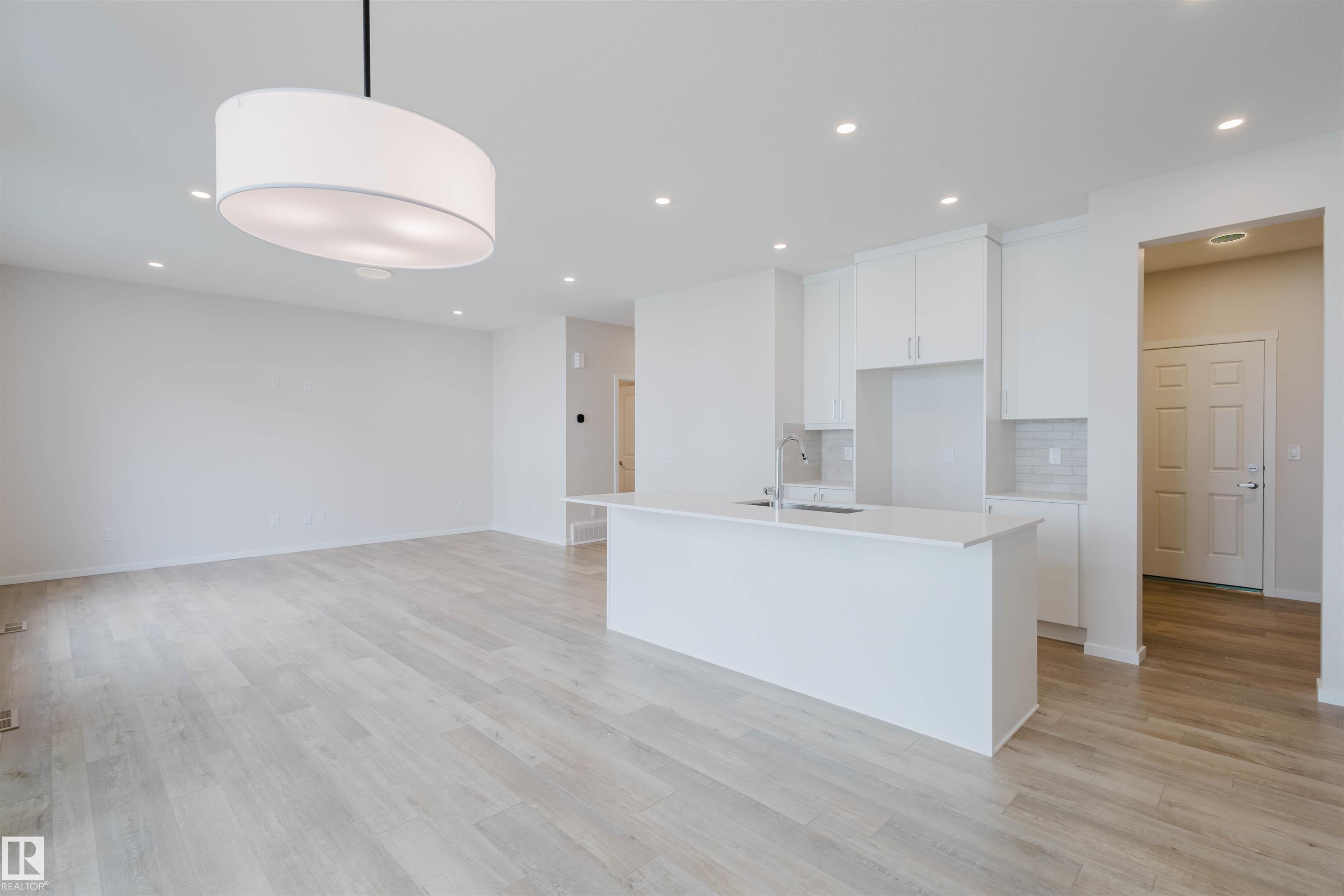 1065 Cornerstone Way, Sherwood Park, AB T8H 3A3
