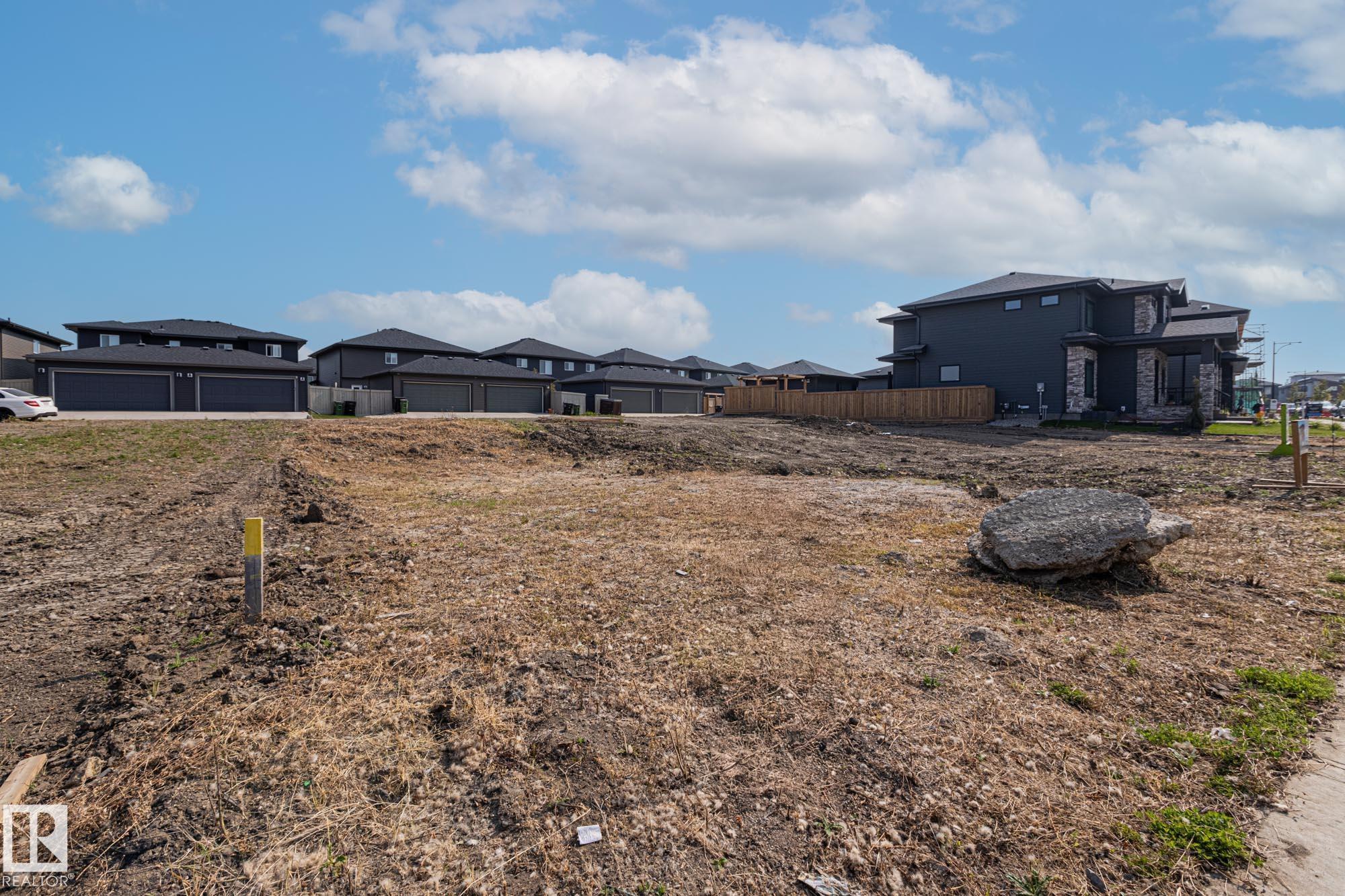 4533 Knight Wd Wynd SW, Edmonton, AB T6W 4B7