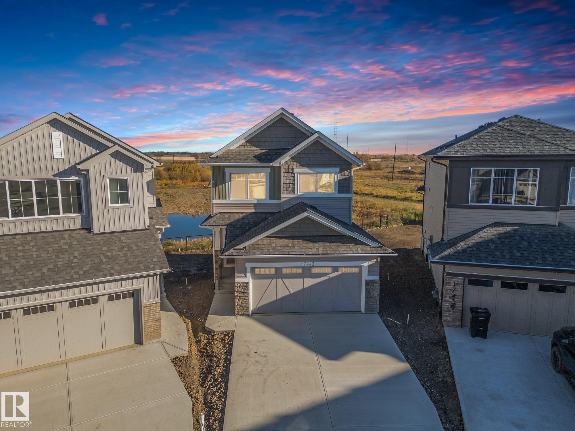 2 St Nw Unit 17443 St, Edmonton, AB T5Y 4G6