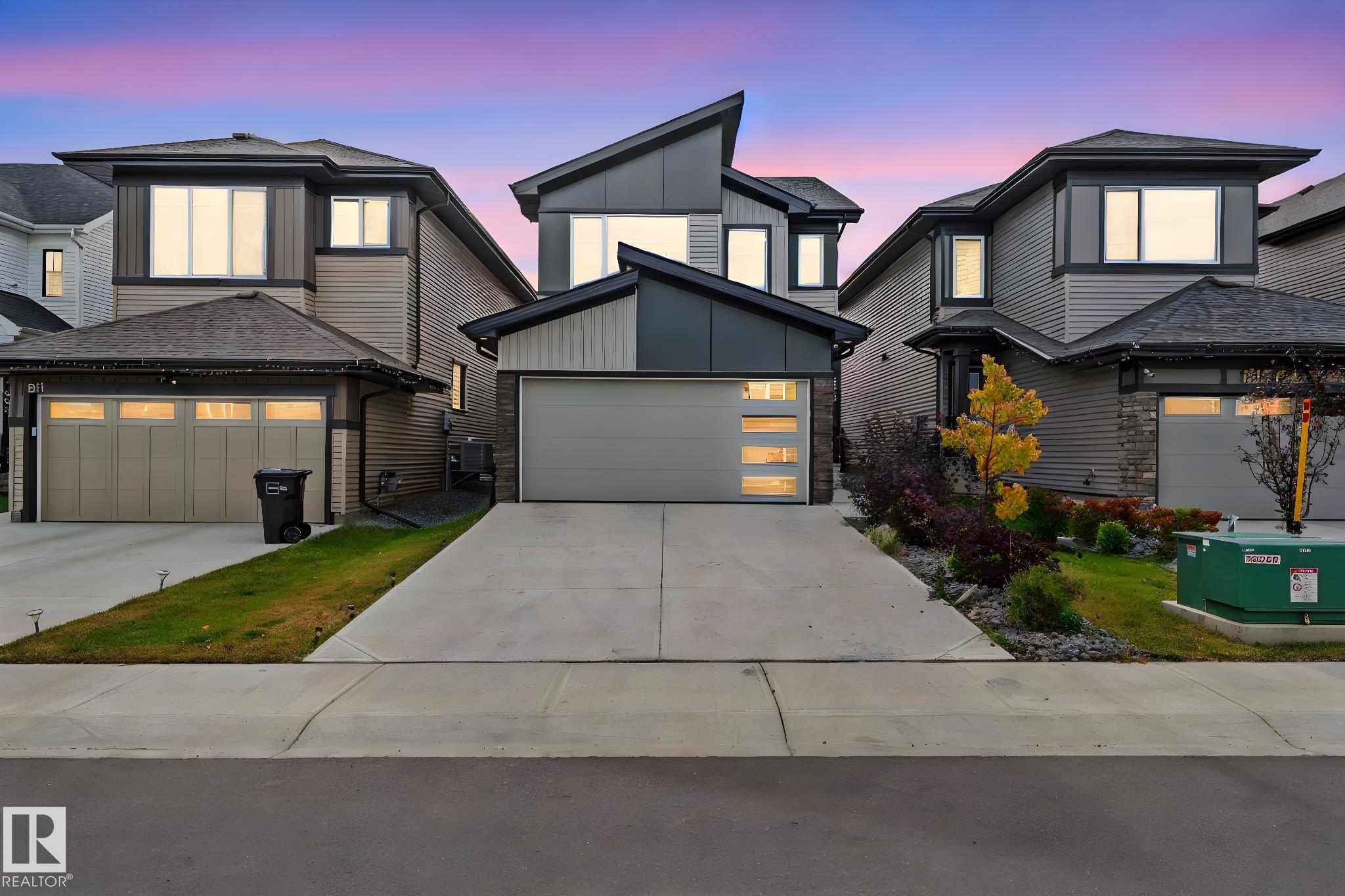 1813 Collip View Vw SW, Edmonton, AB T6W 5C7