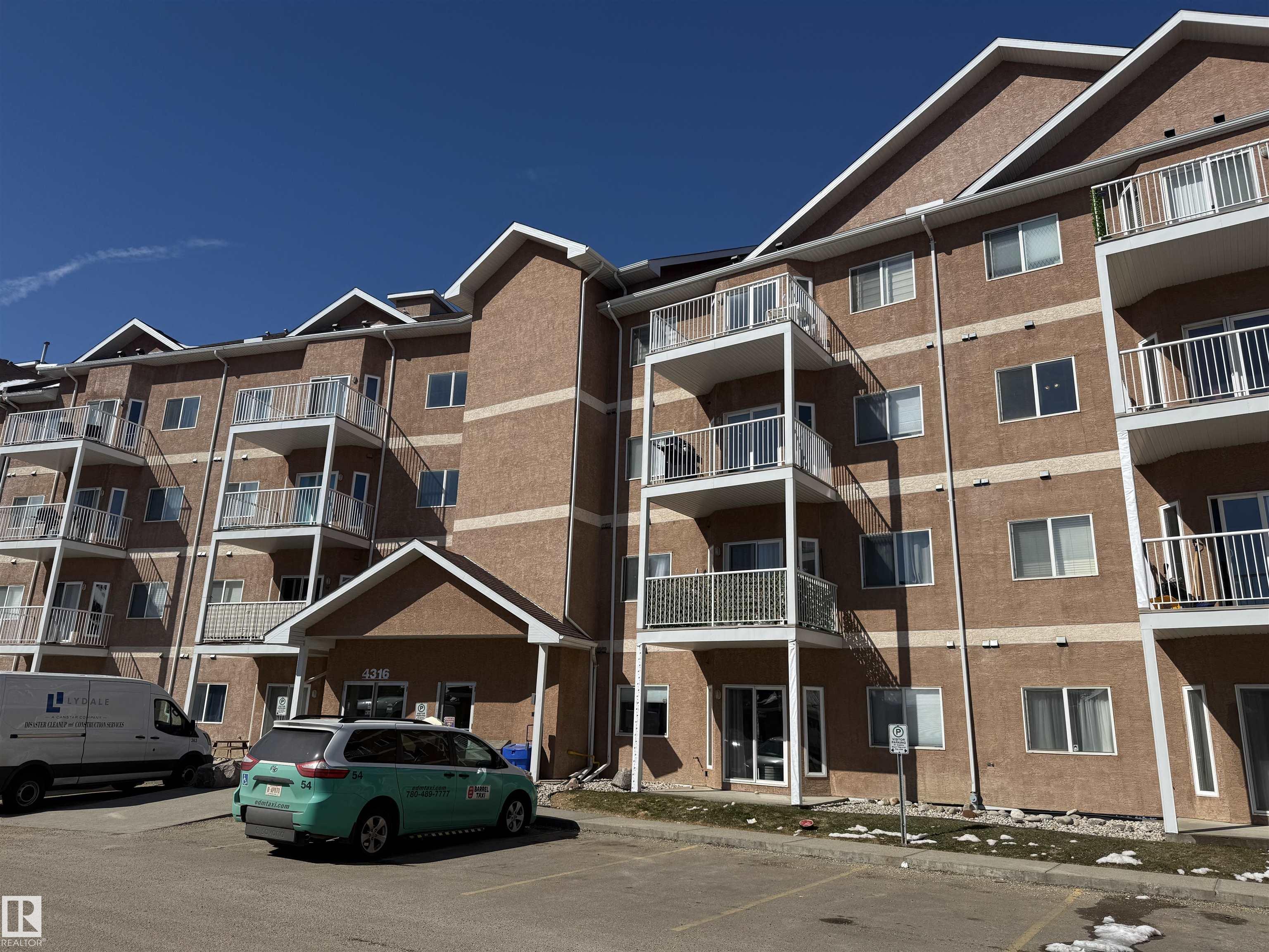 4316 139 Avenue Northwest #411, Edmonton, AB T5Y 0L1