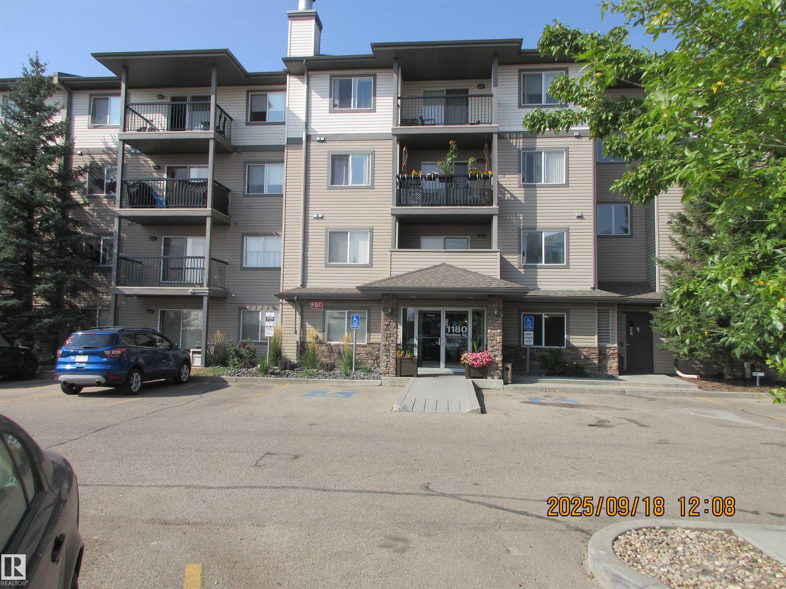 1180 Hyndman Road Northwest #239, Edmonton, AB T5A 0P8