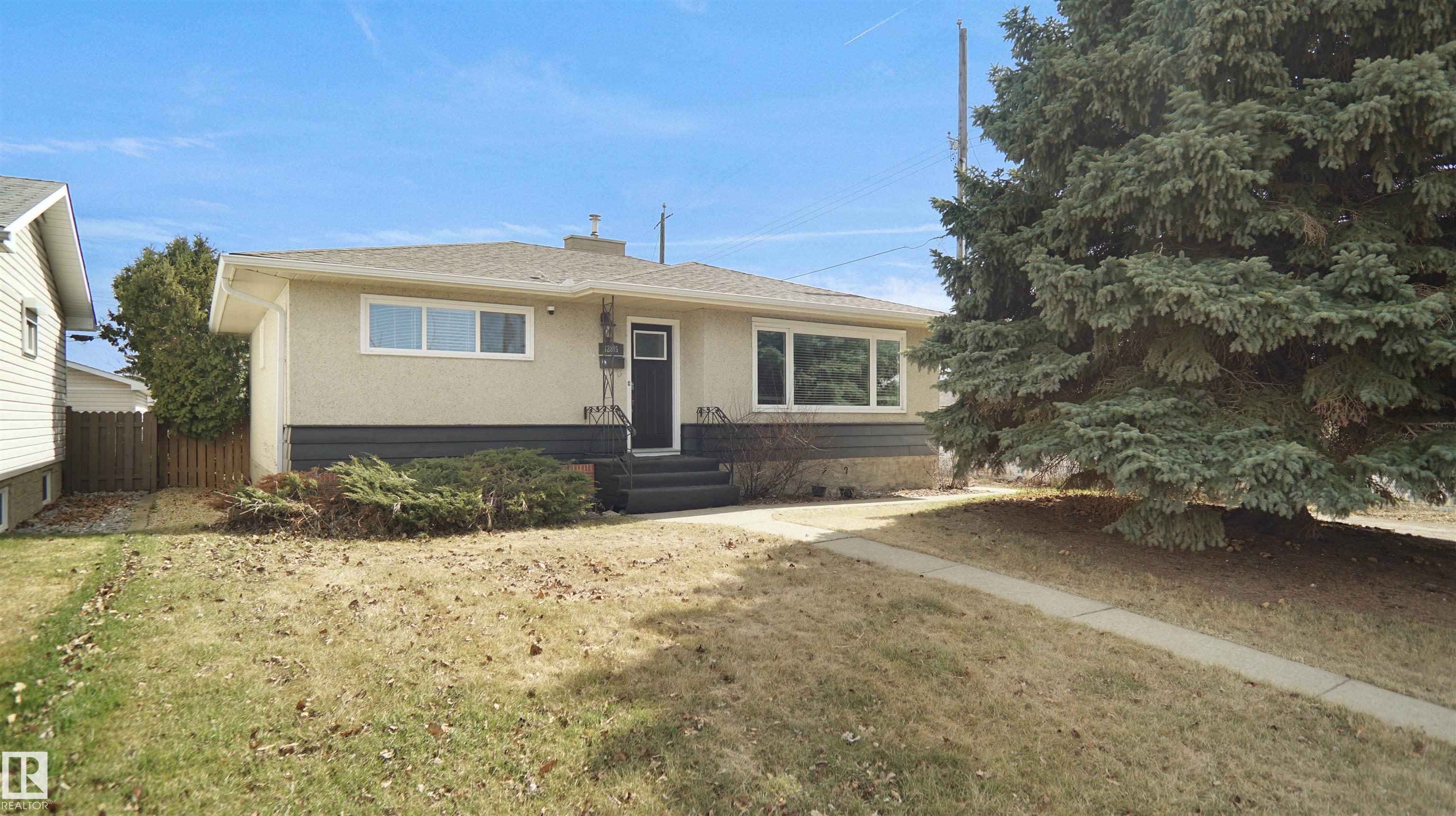 79 St Nw Unit 12815 St, Edmonton, AB T5C 1J1