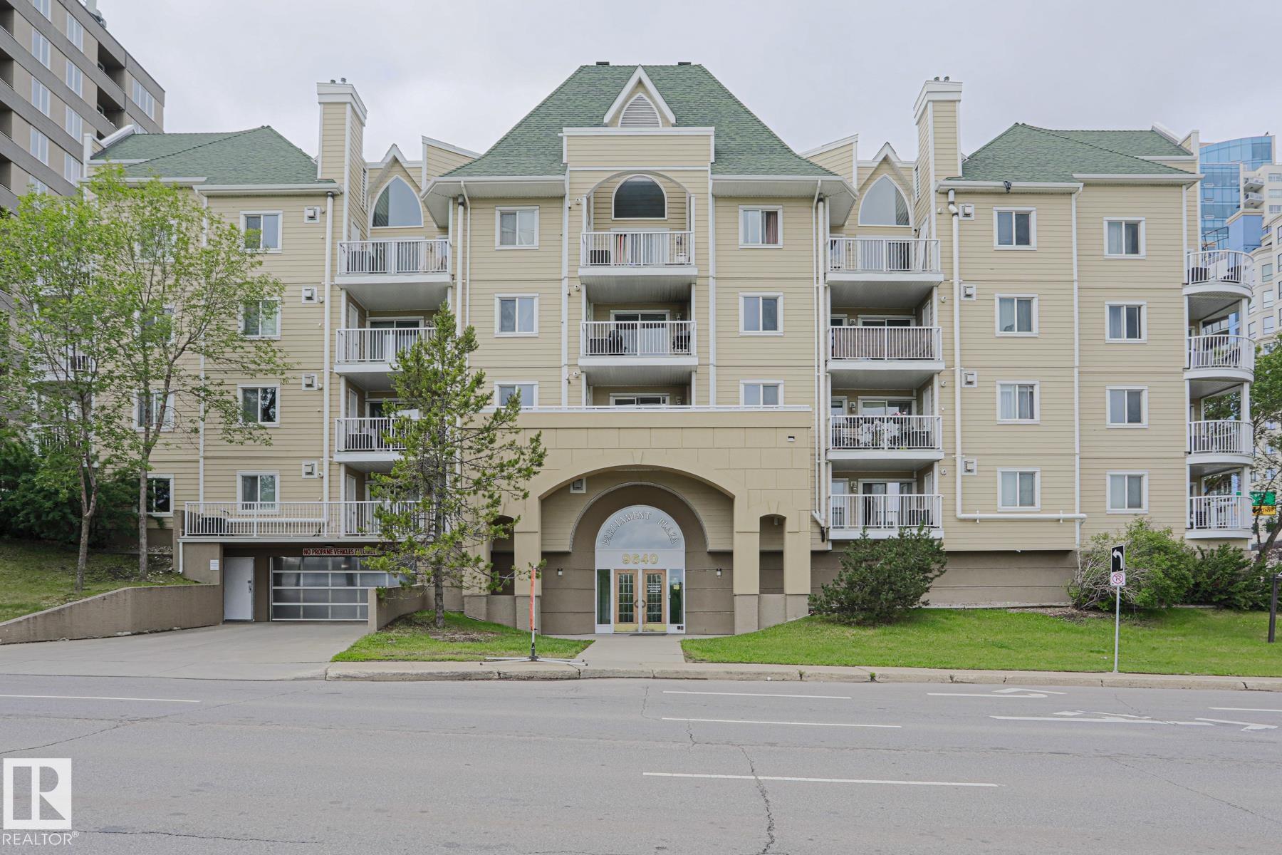 9640 105 Street Northwest #206, Edmonton, AB T5K 0Z7