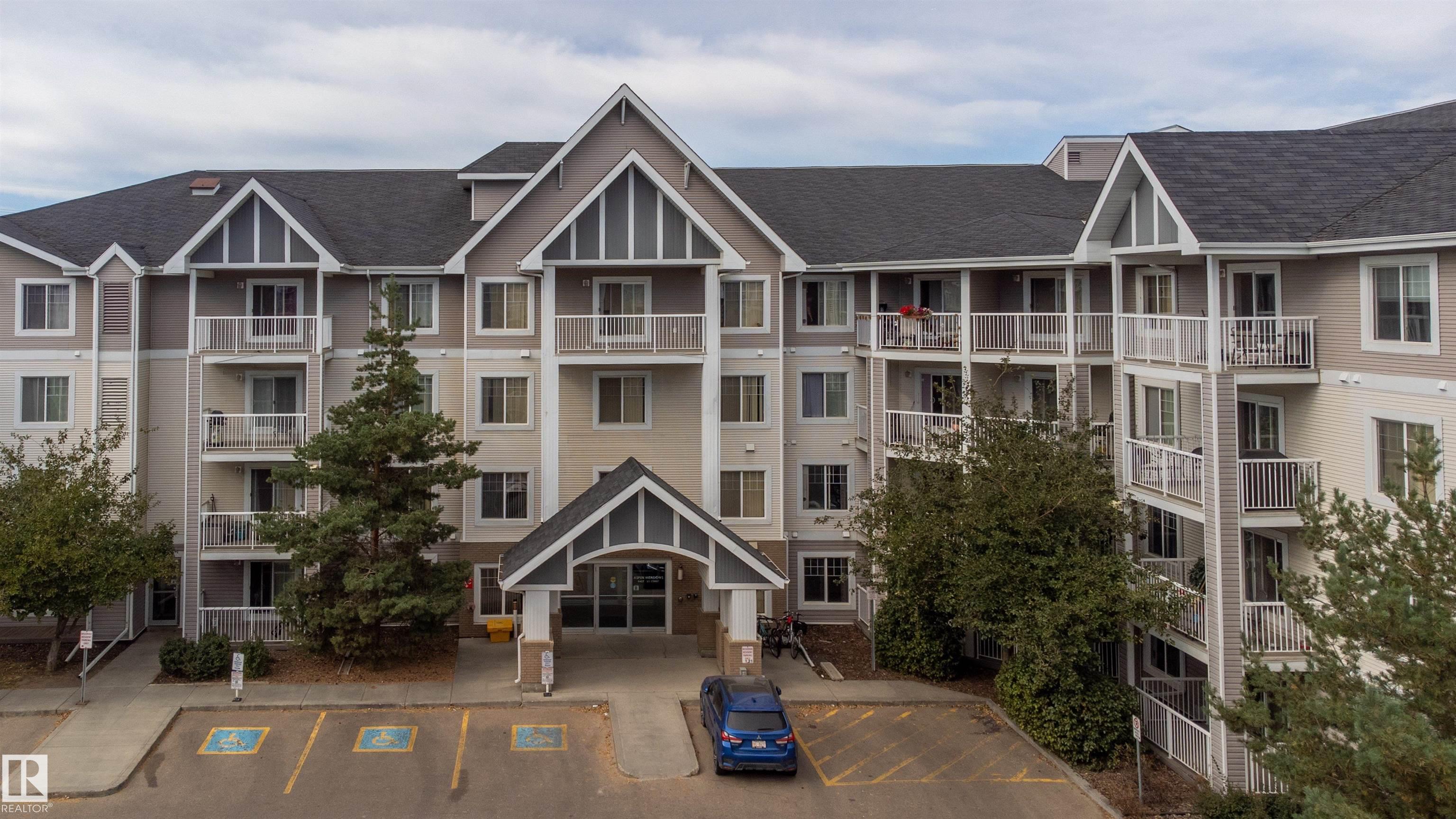 4407 23 Street Northwest #319, Edmonton, AB T6T 0B6