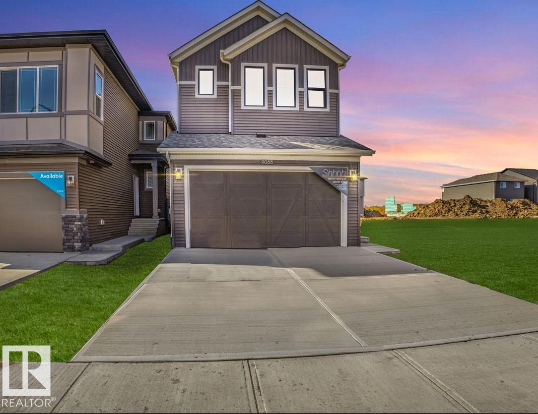9088 Elves Lo Loop NW, Edmonton, AB T6M 3G4