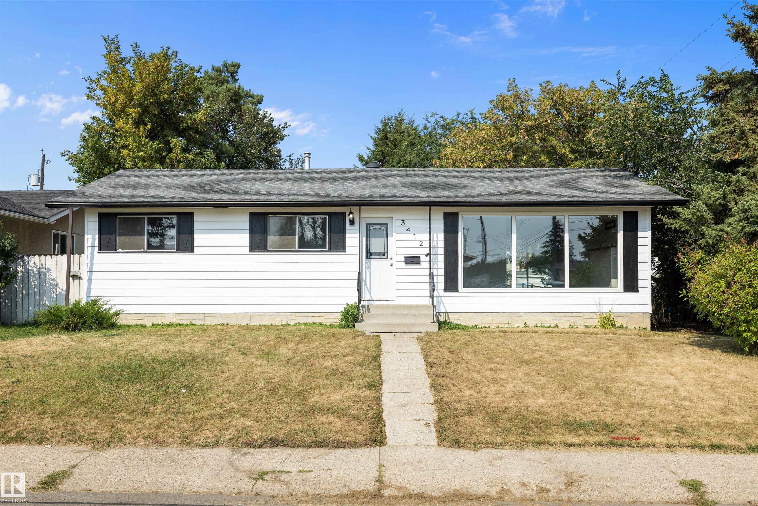 114 Av Nw Unit 3412 Ave, Edmonton, AB T5W 0S3