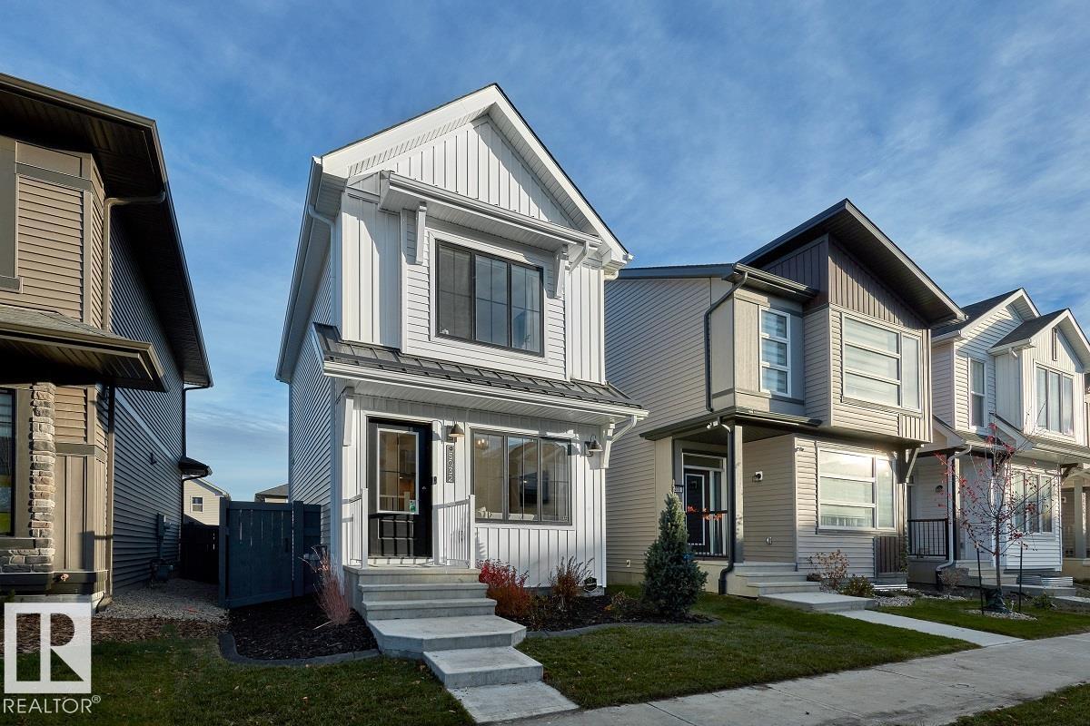 5032 Kinney Link Li SW, Edmonton, AB T6W 5G5