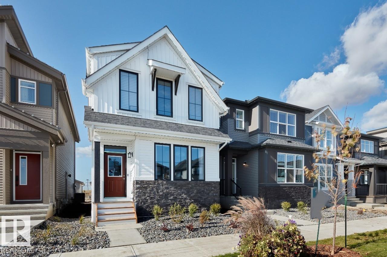 2 St Nw Unit 17212 St, Edmonton, AB T5Y 4G5