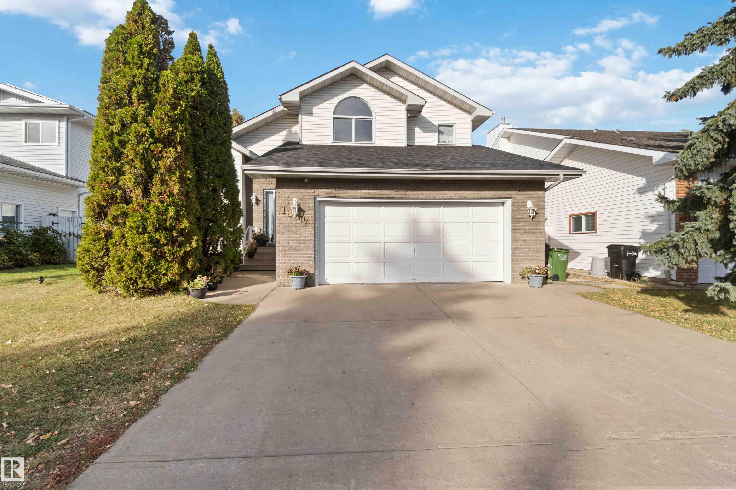 61 Av Nw Unit 18204 Ave, Edmonton, AB T6M 1T5