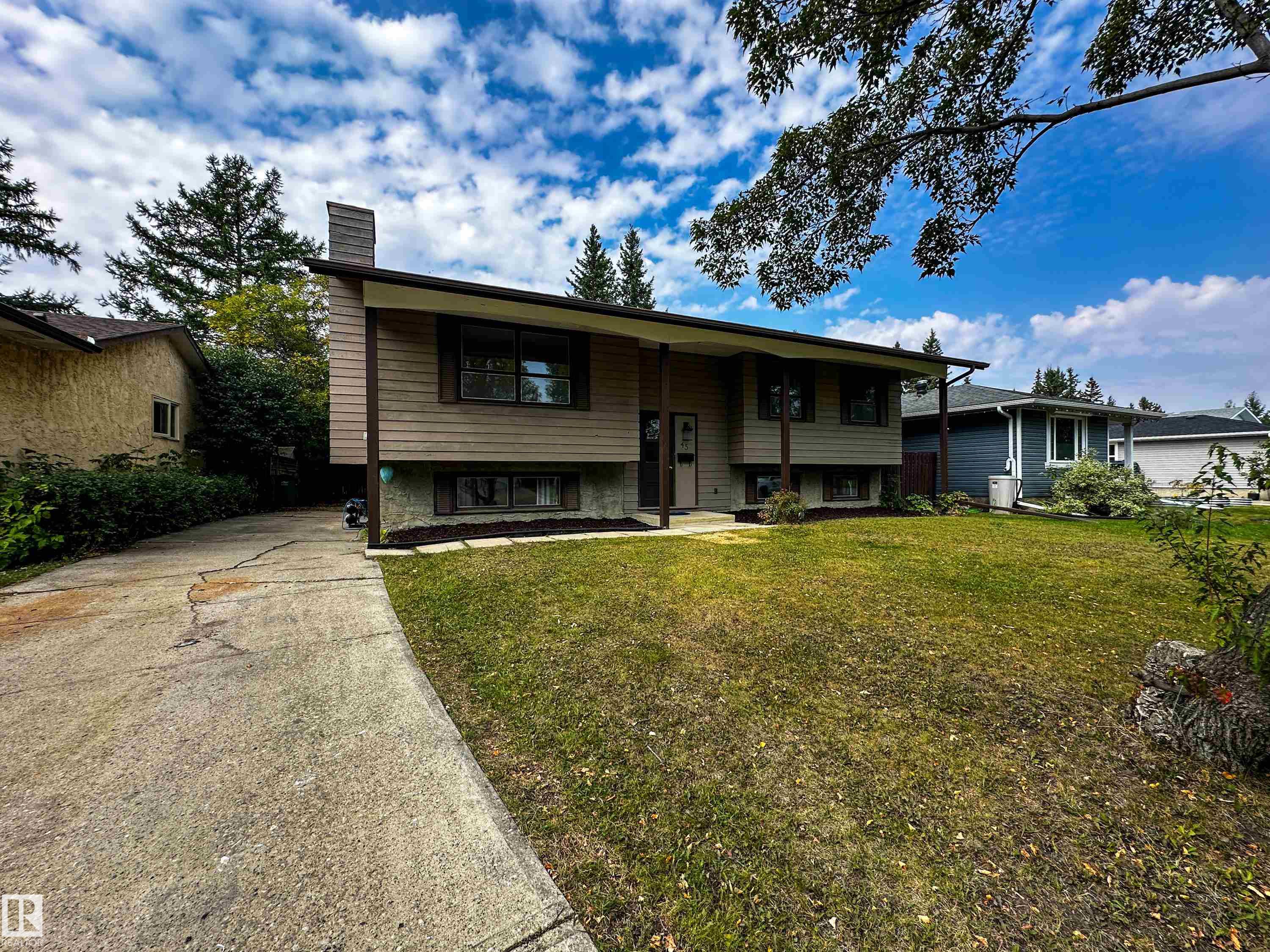 45 Abbey Cr Cres, St. Albert, AB T8N 2X3