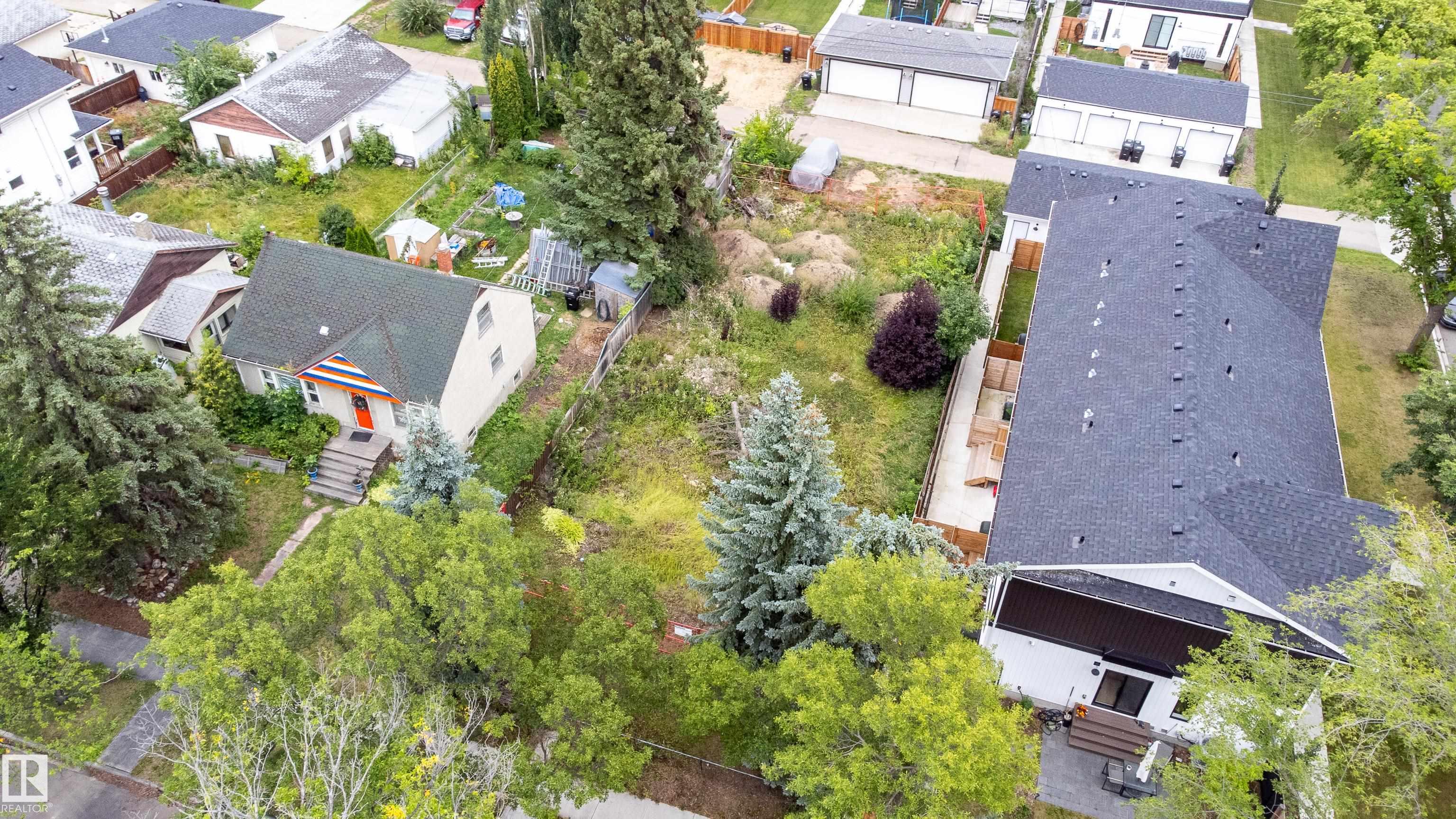 123 St Nw Unit 12107 St, Edmonton, AB T5L 0H4