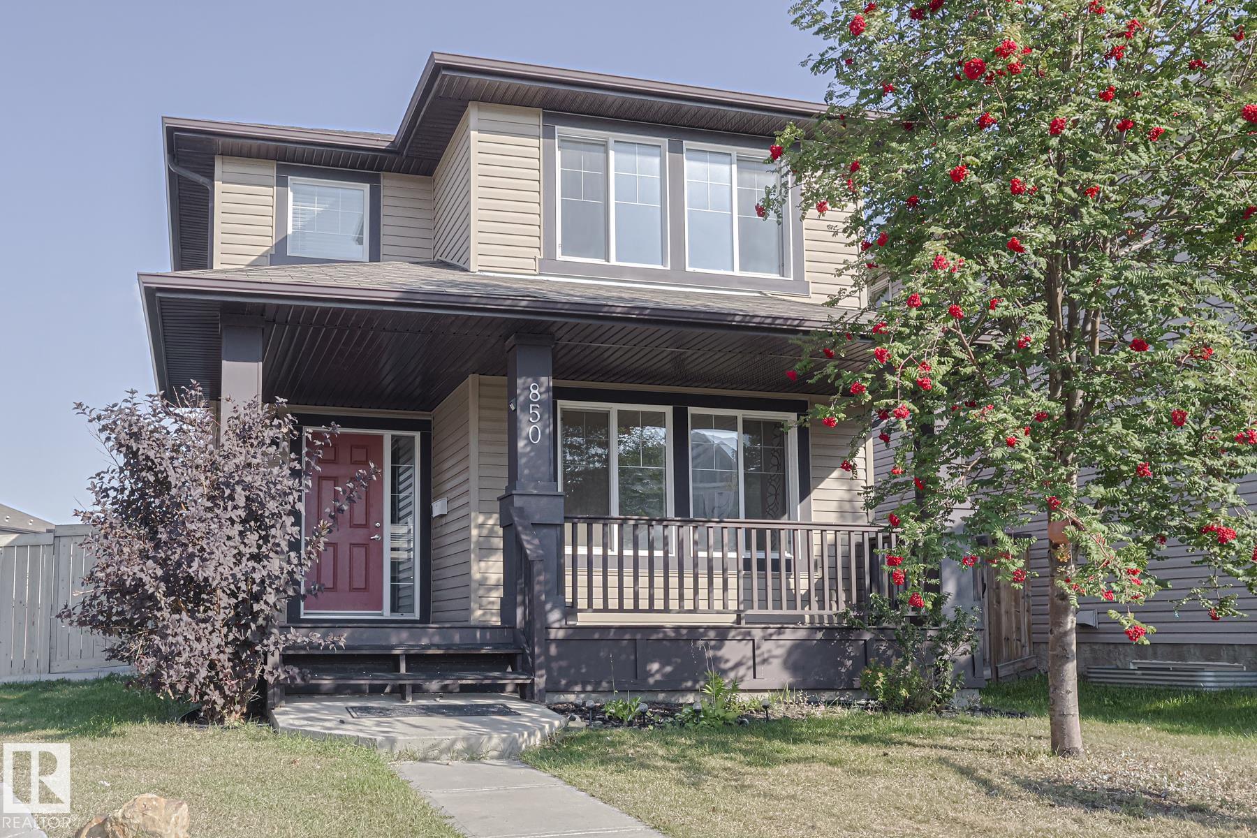 36 Av Nw Unit 850 Ave #a, Edmonton, AB T6T 0S5