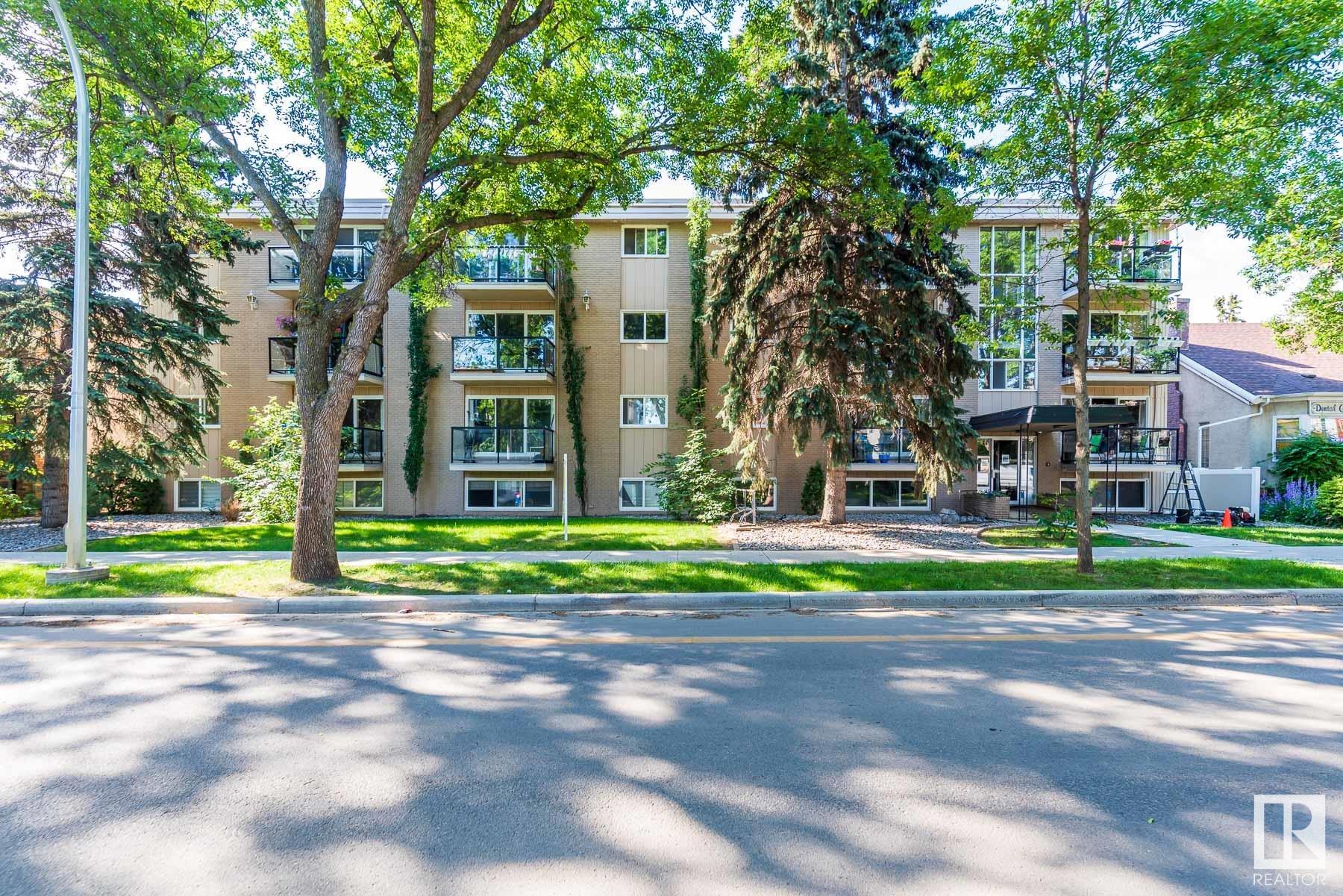 10633 81 Avenue Northwest #204, Edmonton, AB T6E 1Y1
