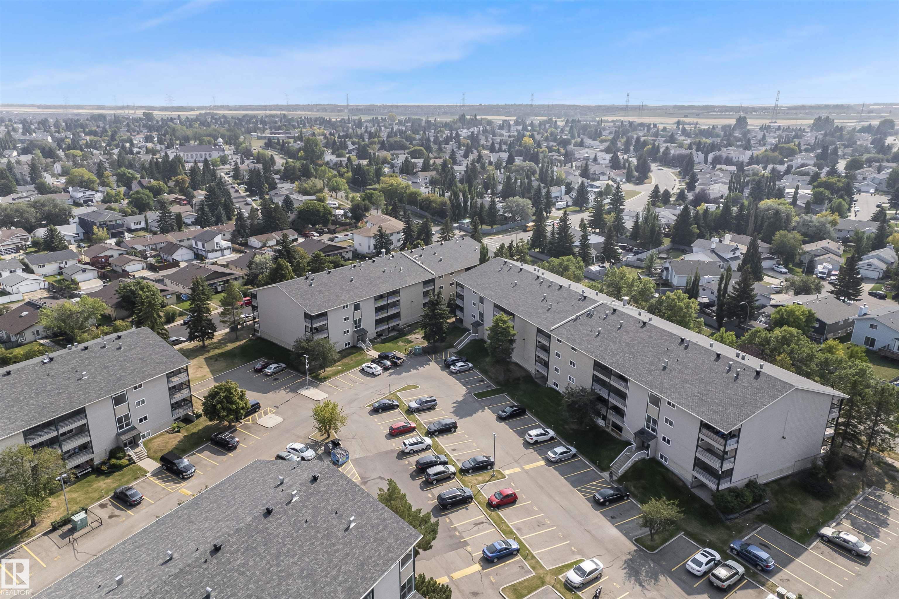1620 48 St Nw #208 St, Edmonton, AB T5L 5P1