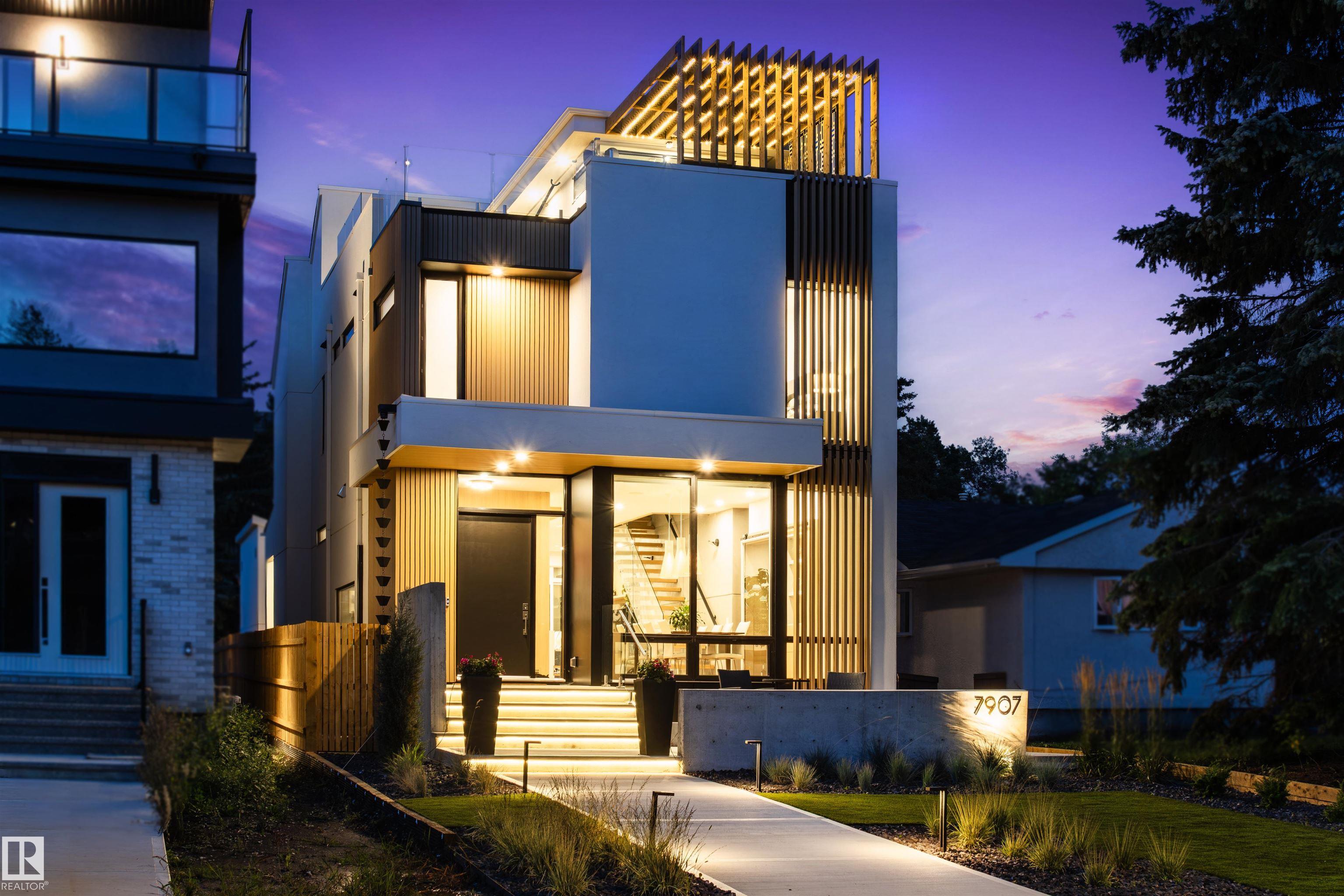 119 St Nw Unit 7907 St, Edmonton, AB T6G 1W6