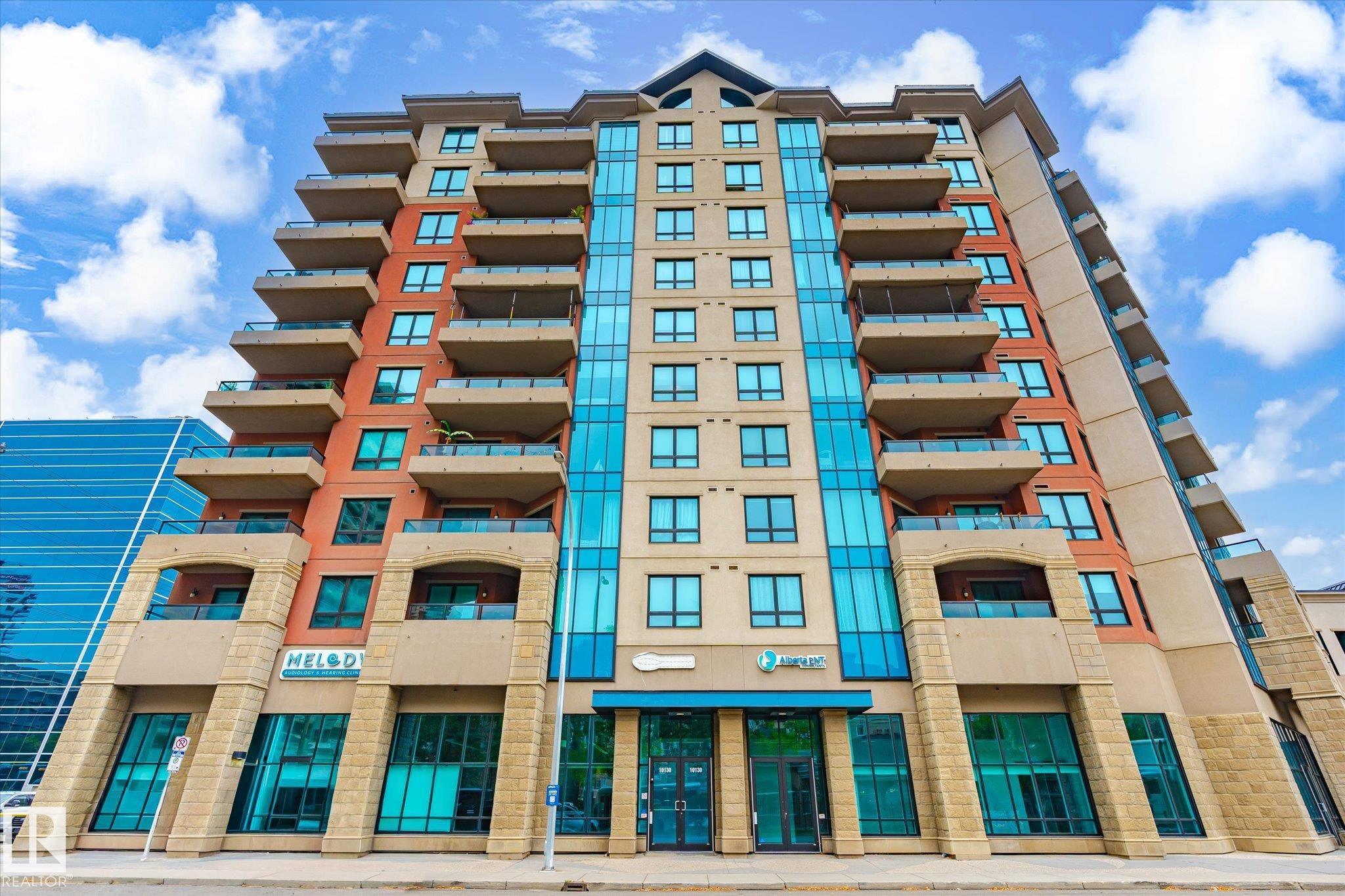 10142 111 Street Northwest #304, Edmonton, AB T5K 1K6