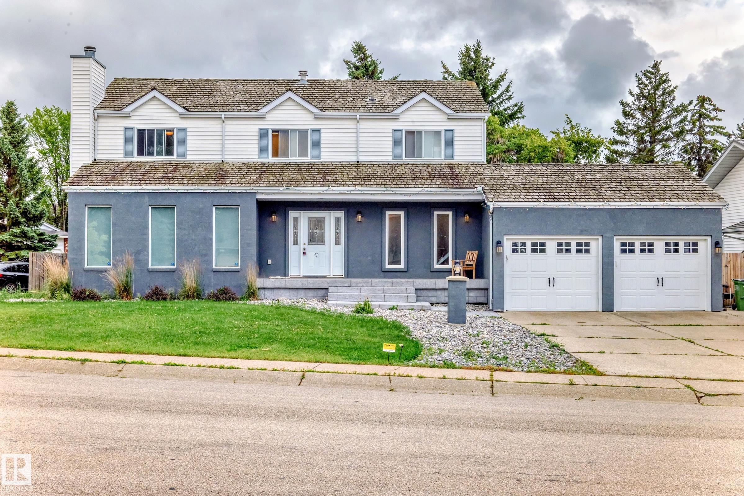 29 Av Nw Unit 12403 Ave #a, Edmonton, AB T6J 6C7
