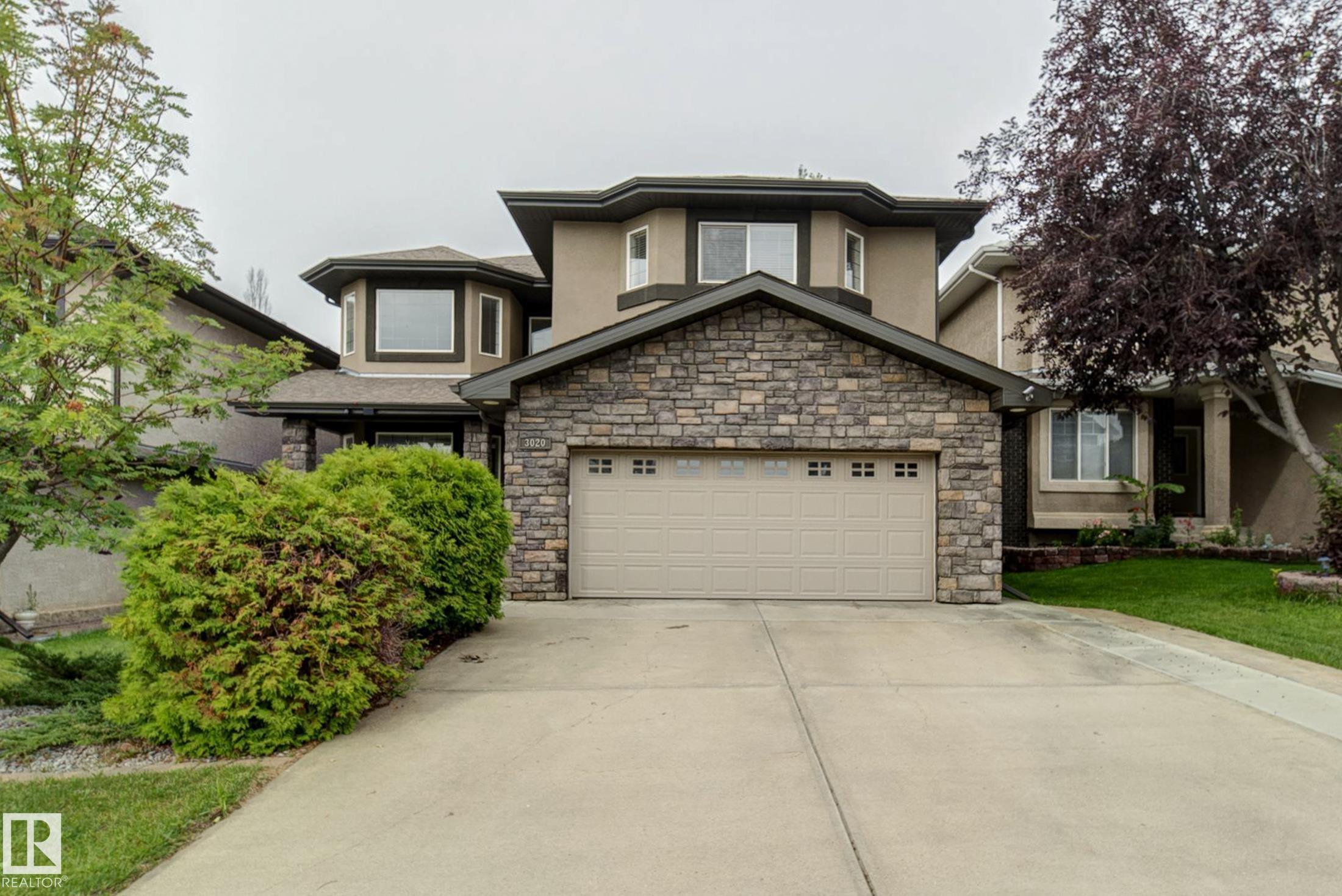 3020 Macneil Way NW, Edmonton, AB T6R 3C5