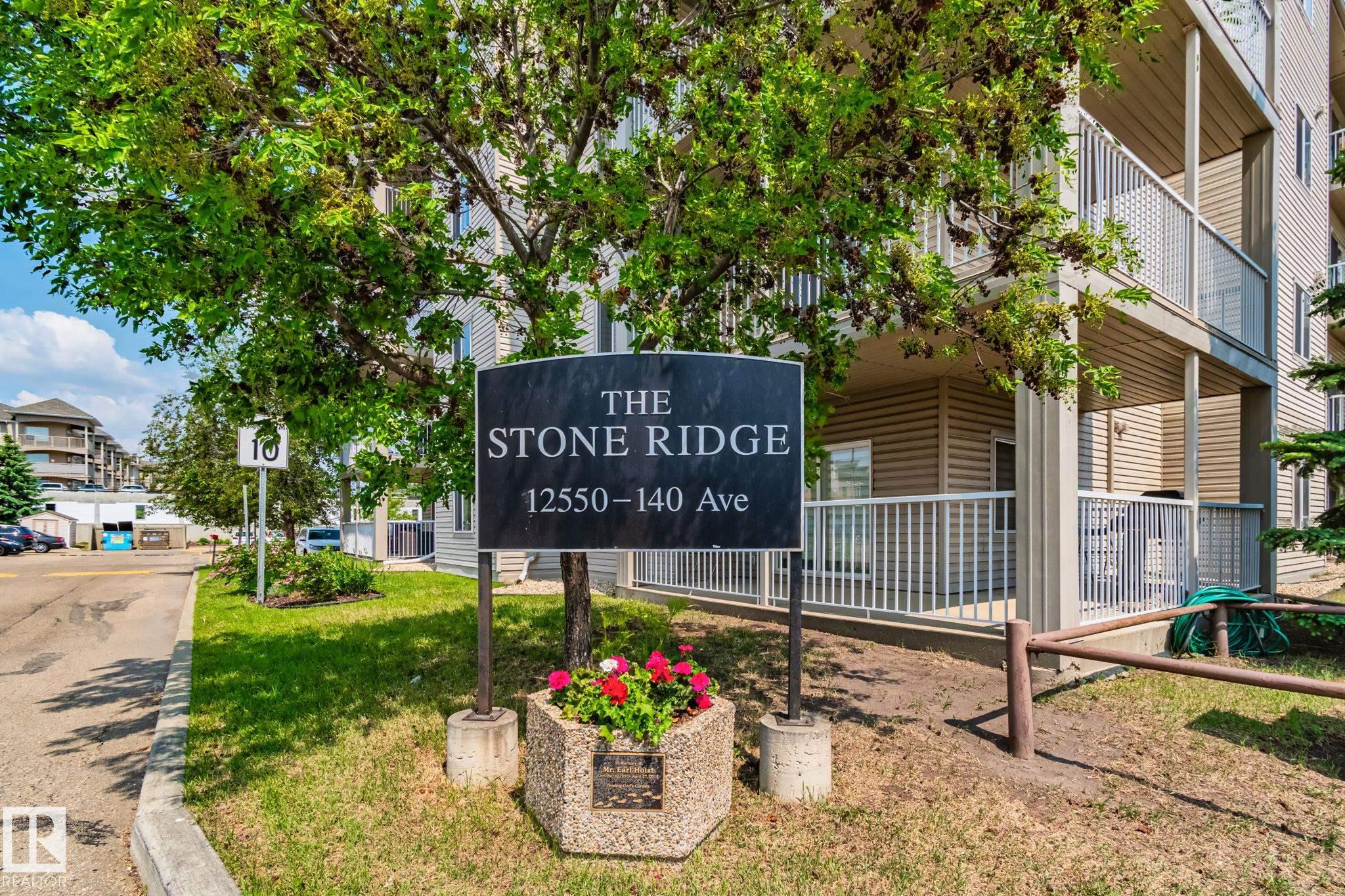 12550 140 Avenue Northwest #212, Edmonton, AB T5X 6J4